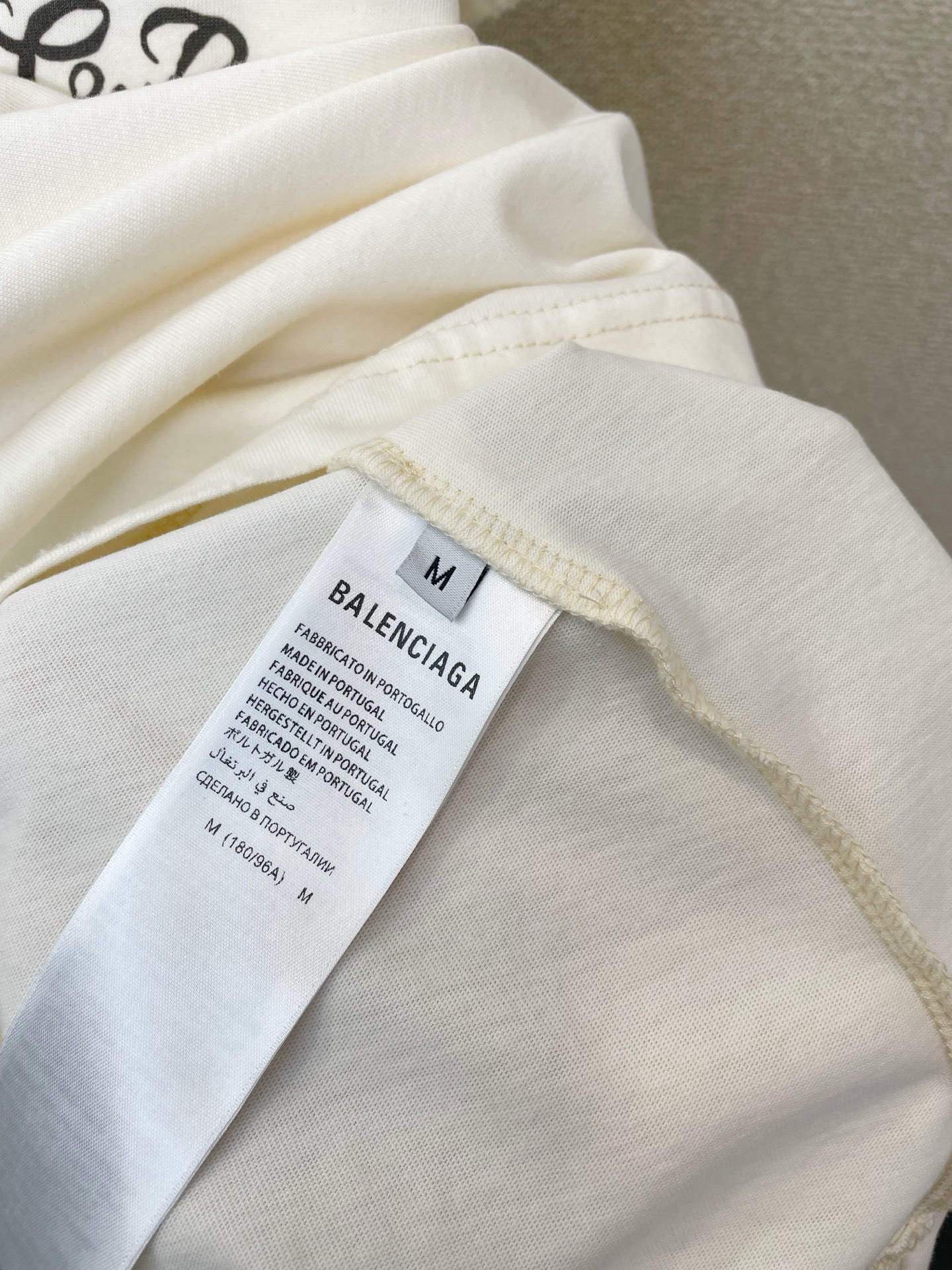 。Balenciaga巴黎世家💥砸锅卖铁都要上的新款新款原单男士休闲短袖 高端定制 高端版本 时尚百搭爆