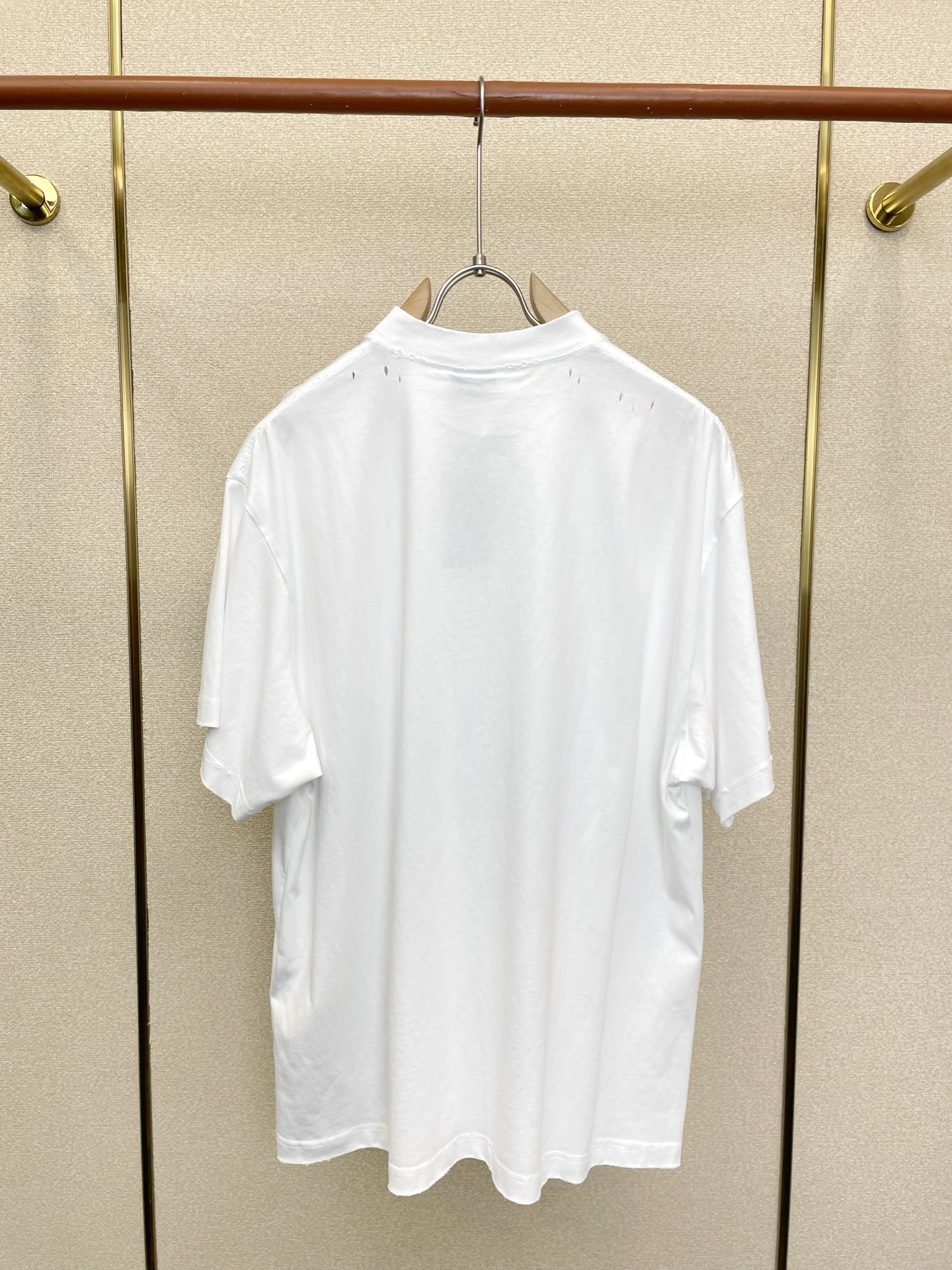 。Balenciaga巴黎世家💥砸锅卖铁都要上的新款新款原单男士休闲短袖 高端定制 高端版本 时尚百搭爆