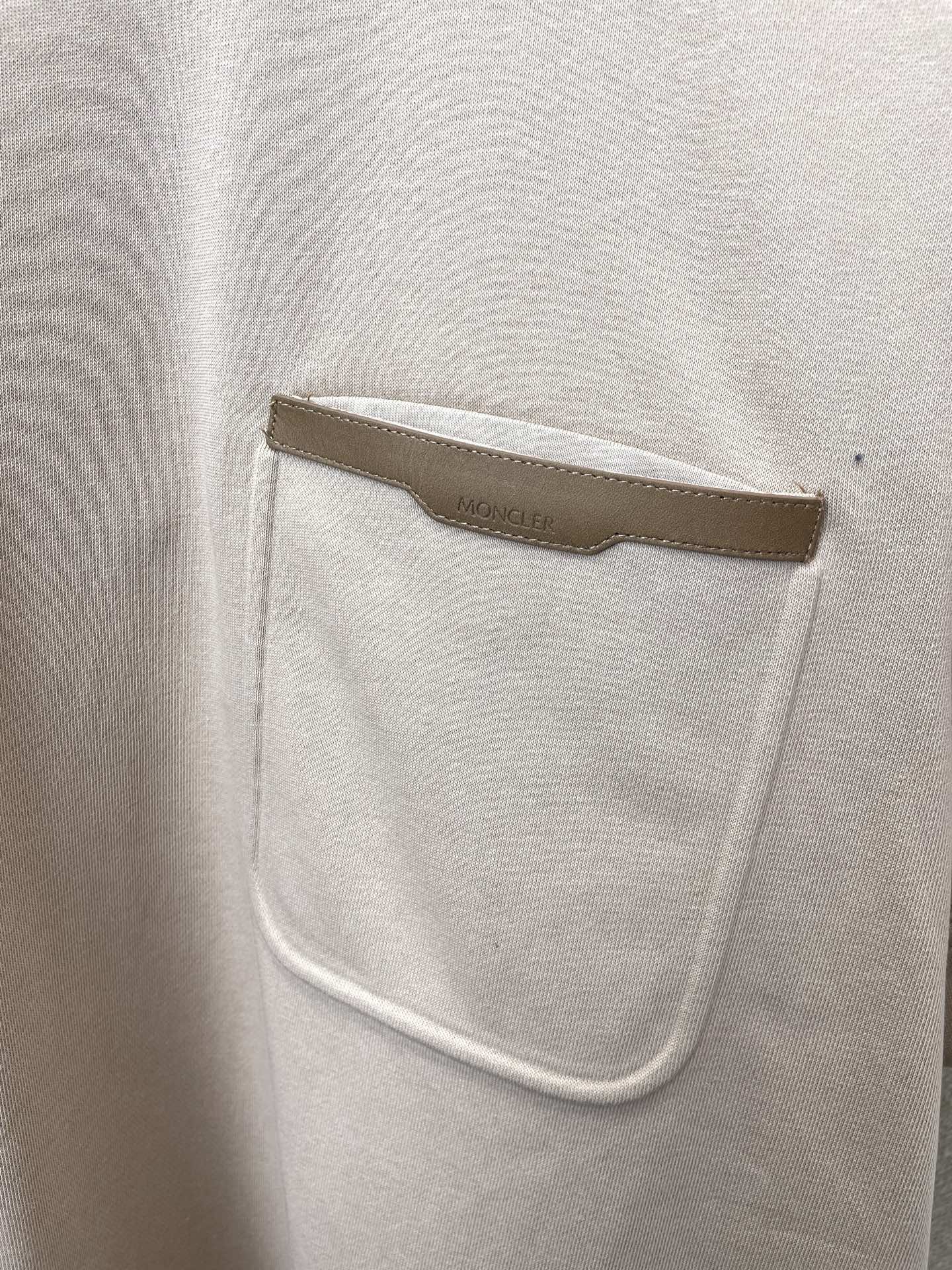 。Moncler蒙口💥砸锅卖铁都要上的新款新款原单男士休闲短袖 高端定制 高端版本 时尚百搭爆款⚠️⚠️