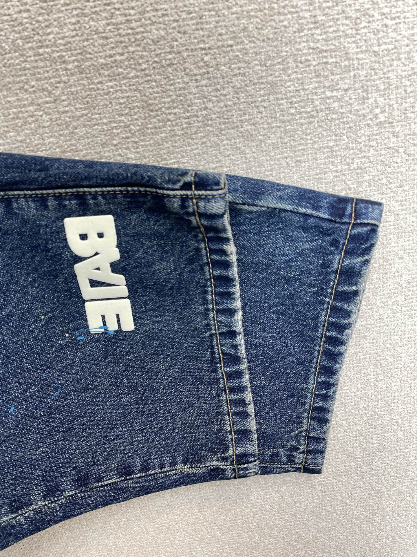 。Balenciaga巴黎世家💥砸锅卖铁都要上的新款新款 休闲牛仔裤👖高端版本！专柜定制面料 透气舒适度
