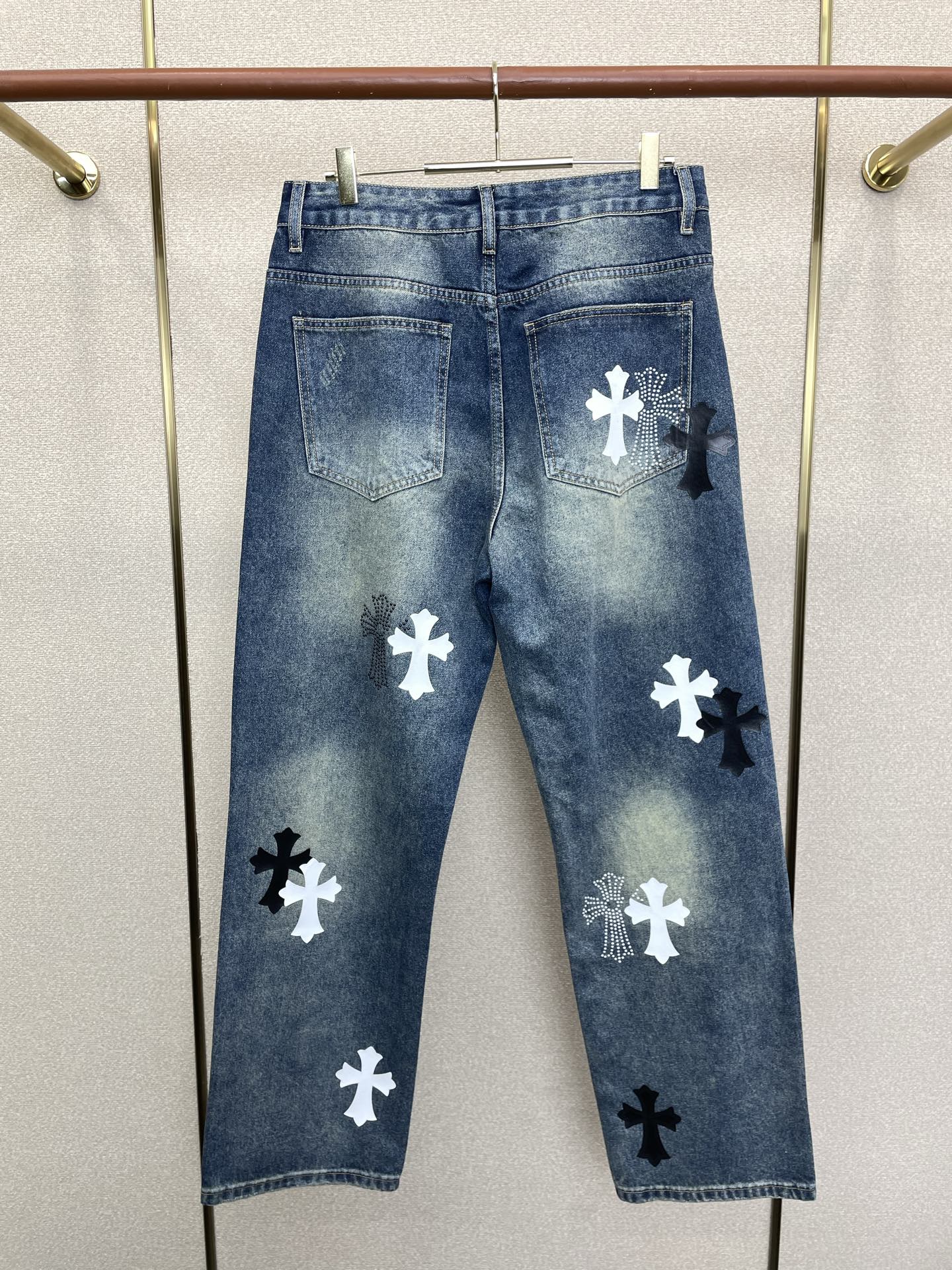。Chrome hearts克罗心💥砸锅卖铁都要上的新款新款 休闲牛仔裤👖高端版本！专柜定制面料 透气舒