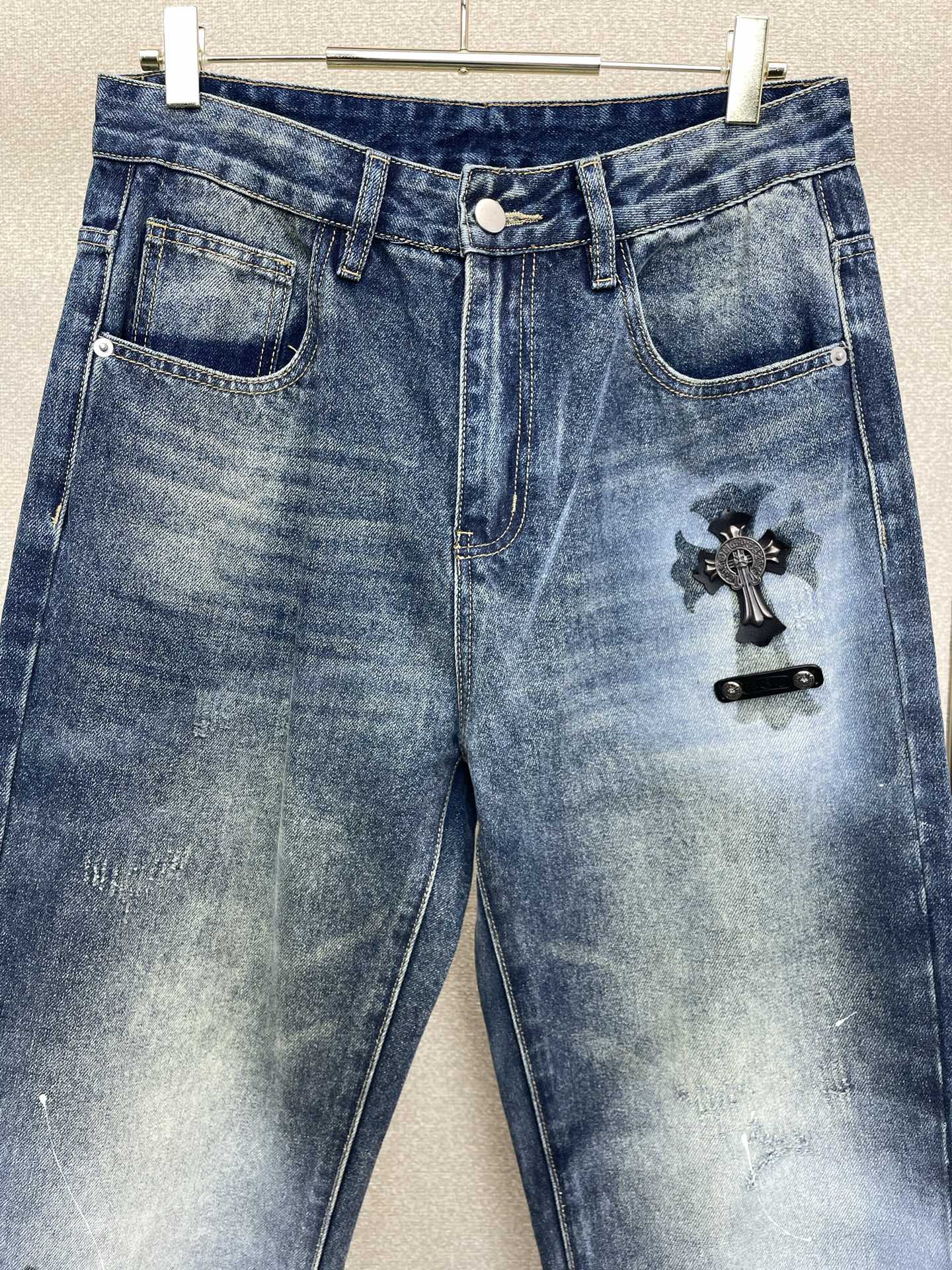 。Chrome hearts克罗心💥砸锅卖铁都要上的新款新款 休闲牛仔裤👖高端版本！专柜定制面料 透气舒