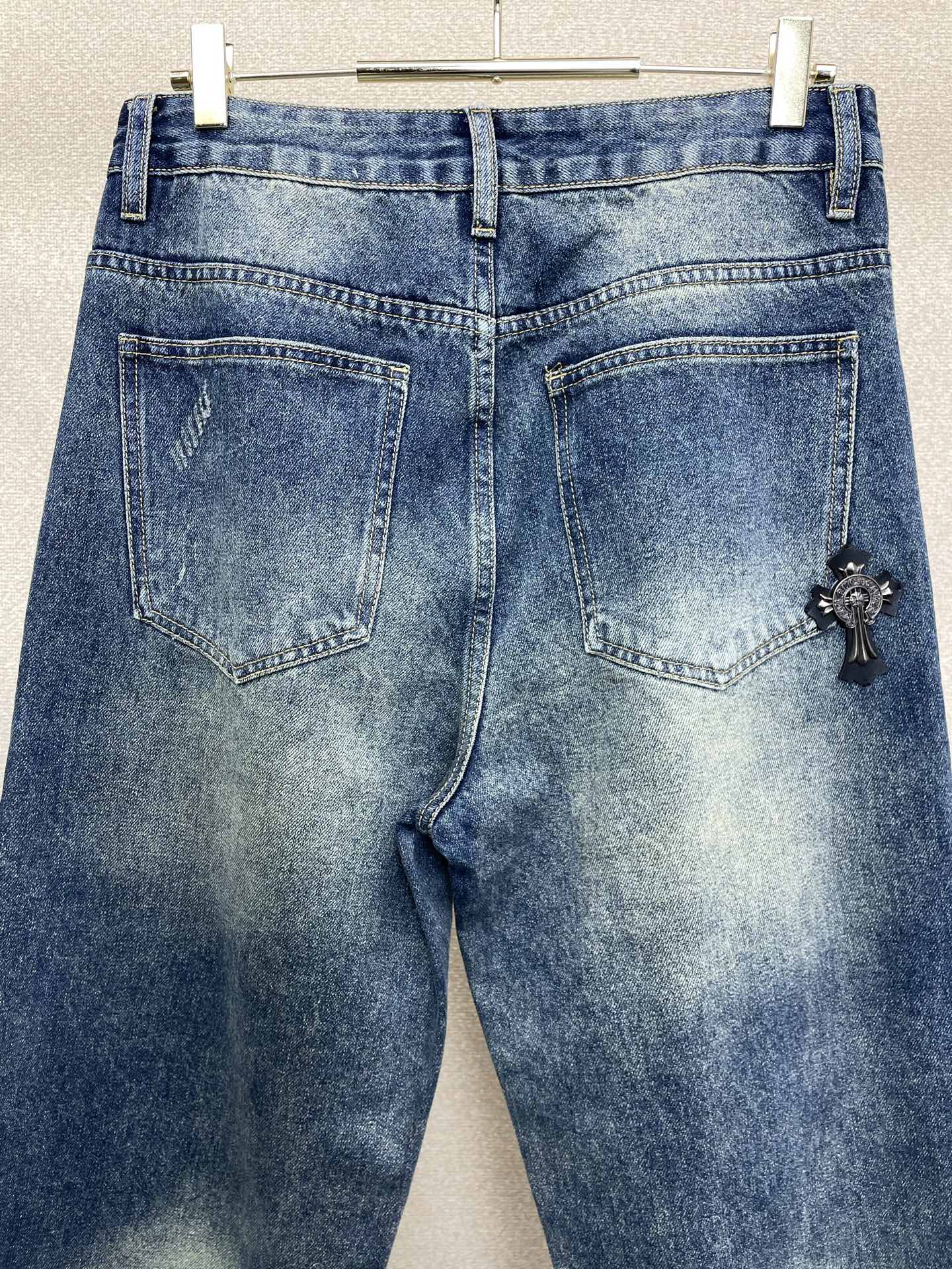 。Chrome hearts克罗心💥砸锅卖铁都要上的新款新款 休闲牛仔裤👖高端版本！专柜定制面料 透气舒