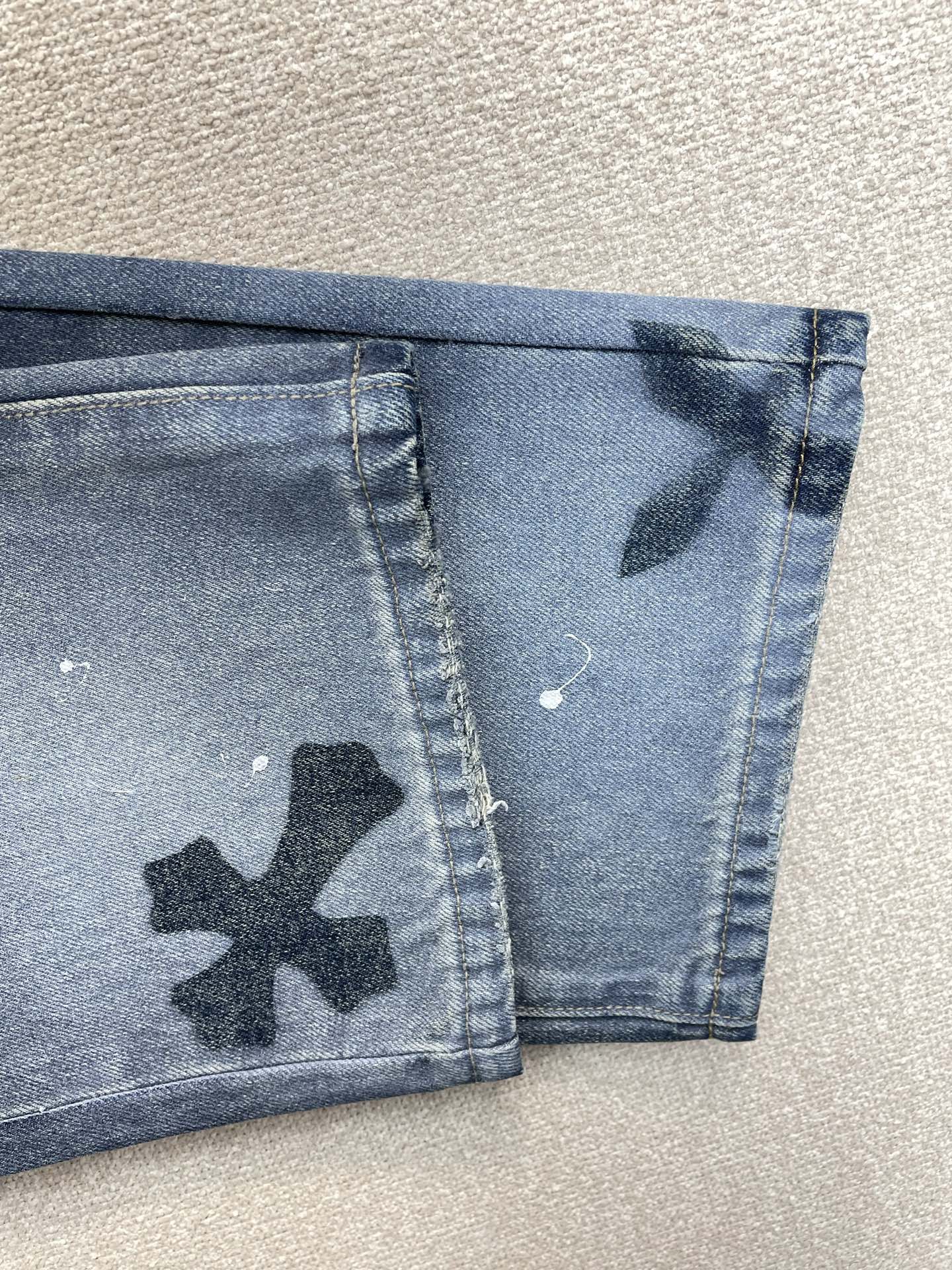 。Chrome hearts克罗心💥砸锅卖铁都要上的新款新款 休闲牛仔裤👖高端版本！专柜定制面料 透气舒
