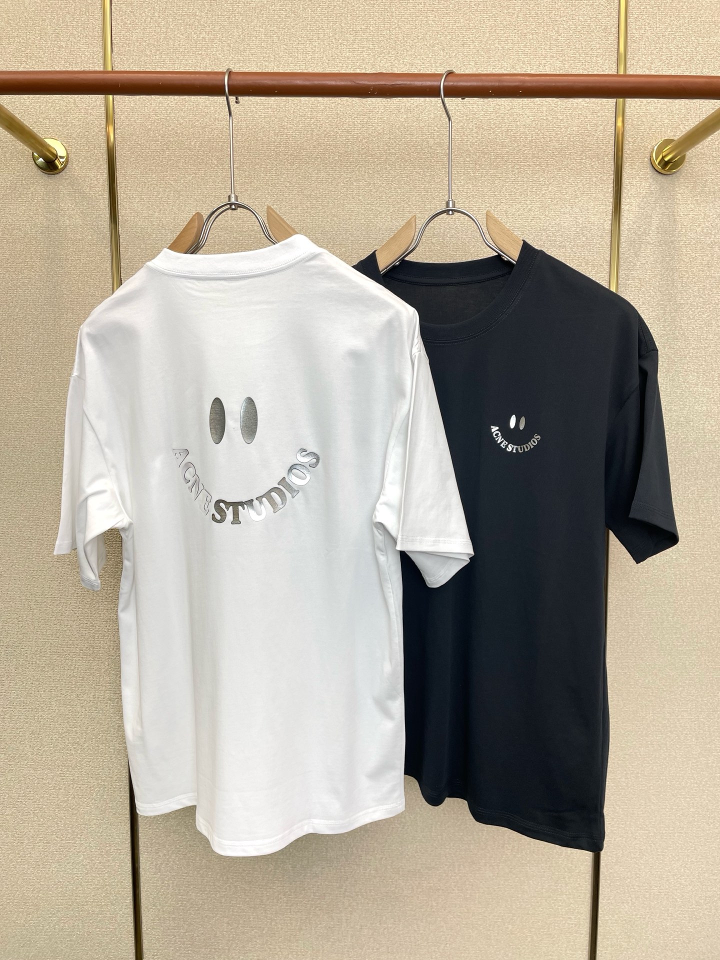 。Acne Studios💥砸锅卖铁都要上的新款新款原单男士休闲短袖 高端定制 高端版本 时尚百搭爆款⚠