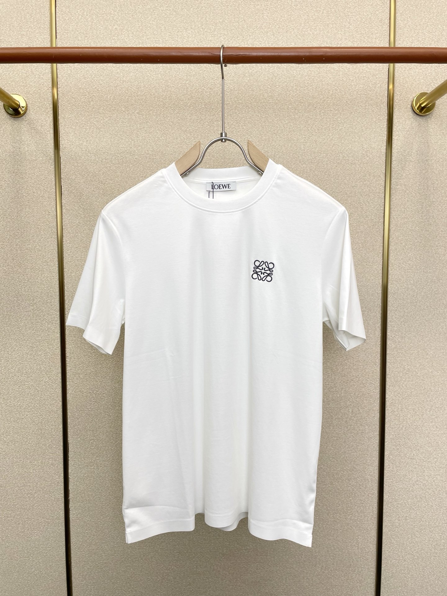 。LOEWE罗意威💥砸锅卖铁都要上的新款新款原单男士休闲短袖 高端定制 高端版本 时尚百搭爆款⚠️⚠️✨