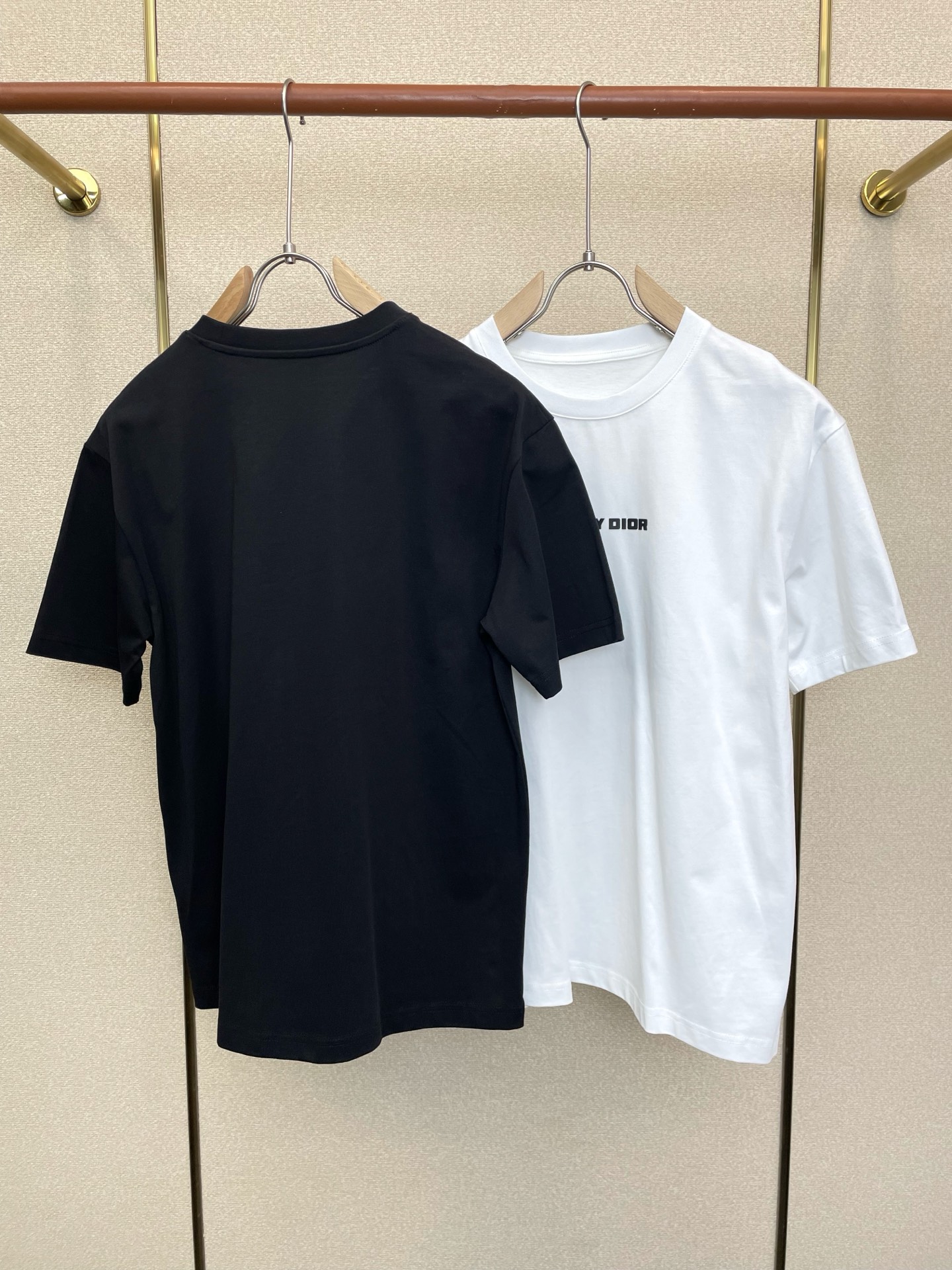 。Dior迪奥💥独家专供新款原单男士休闲短袖 高端定制 高端版本 时尚百搭爆款⚠️⚠️✨✨进口面料 手感