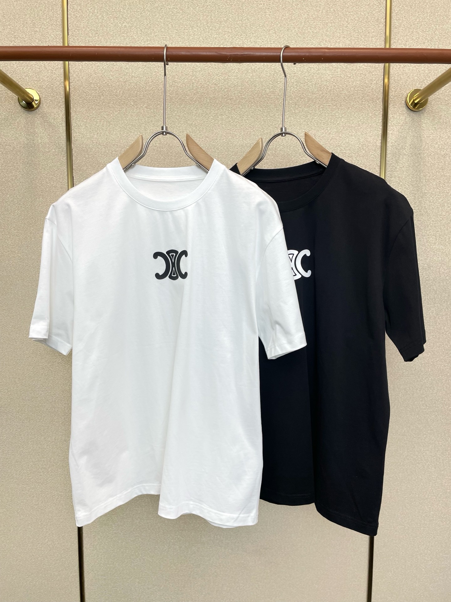 。CELINE赛琳💥独家专供新款原单男士休闲短袖 高端定制 高端版本 时尚百搭爆款⚠️⚠️✨✨进口面料 