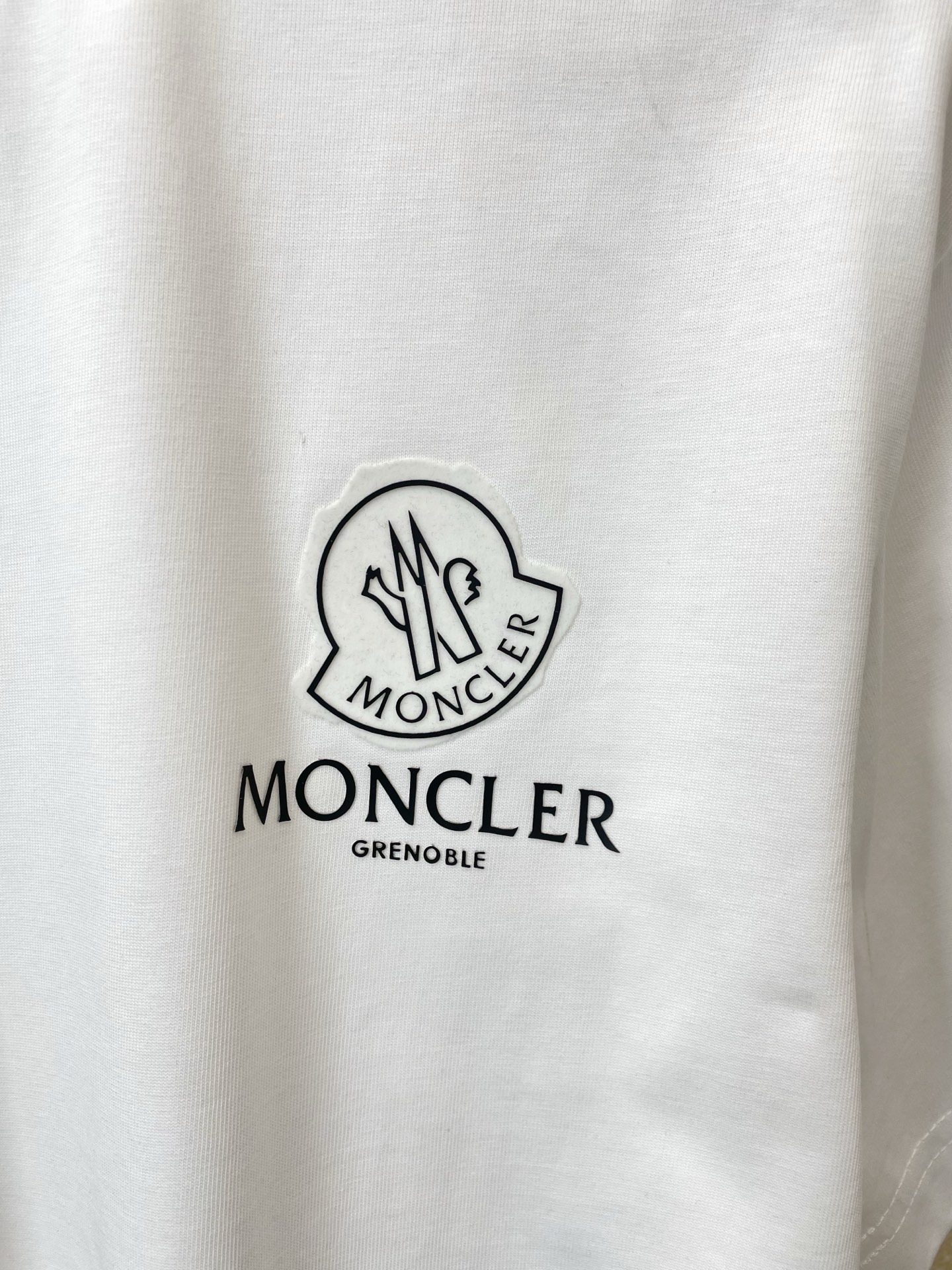 。Moncler蒙口💥独家专供新款原单男士休闲短袖 高端定制 高端版本 时尚百搭爆款⚠️⚠️✨✨进口面料