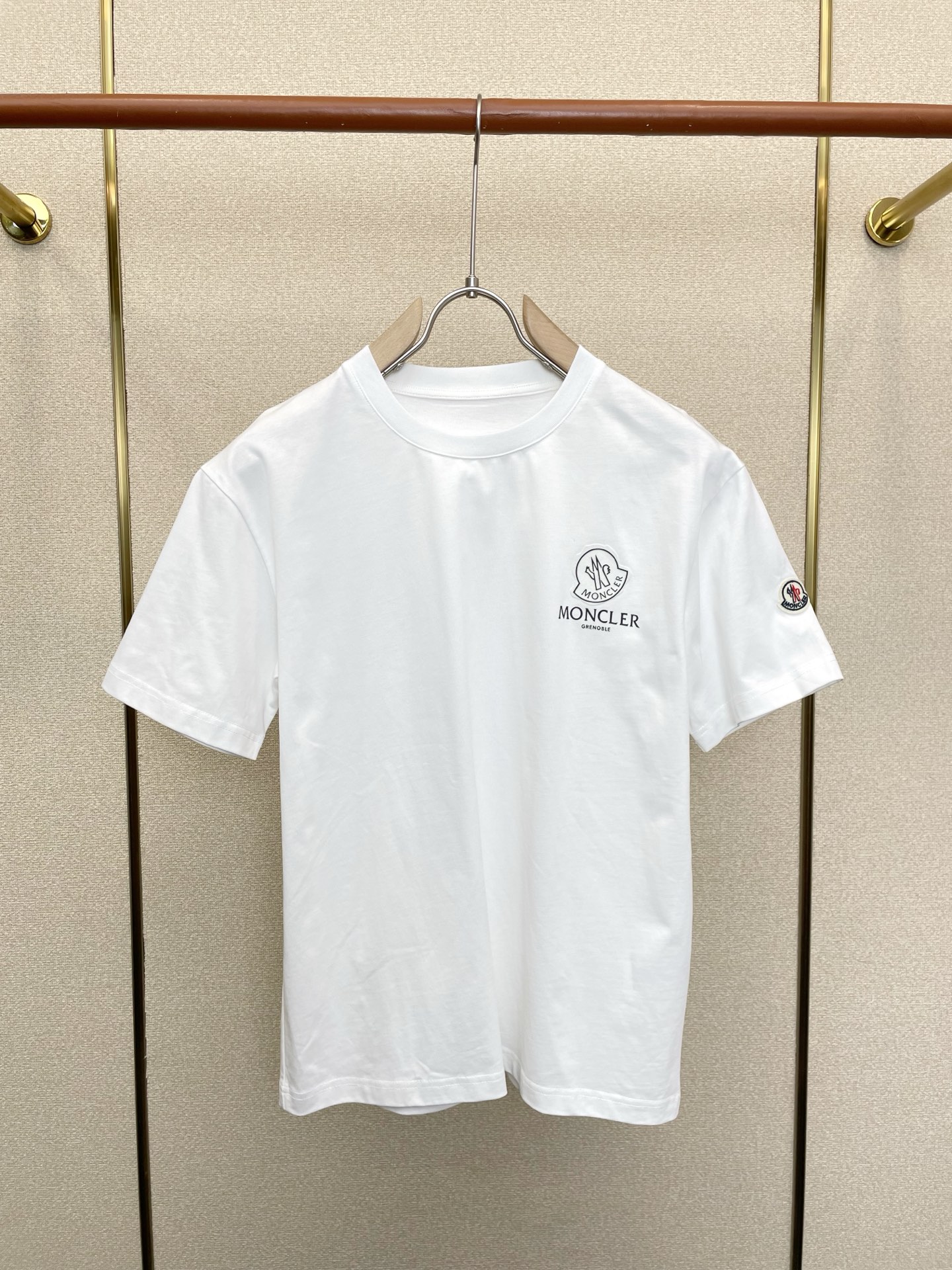 。Moncler蒙口💥独家专供新款原单男士休闲短袖 高端定制 高端版本 时尚百搭爆款⚠️⚠️✨✨进口面料