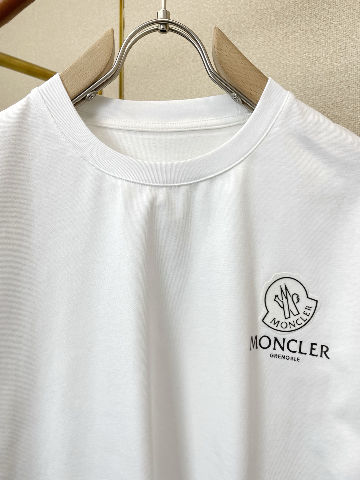 。Moncler蒙口💥独家专供新款原单男士休闲短袖 高端定制 高端版本 时尚百搭爆款⚠️⚠️✨✨进口面料