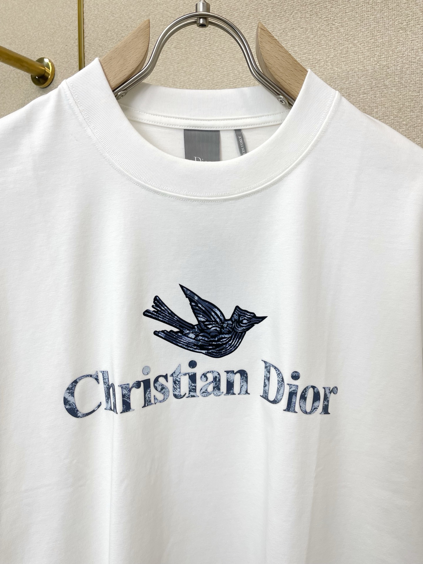 。Dior迪奥💥砸锅卖铁都要上的新款新款原单男士休闲短袖 高端定制 高端版本 时尚百搭爆款⚠️⚠️✨✨进