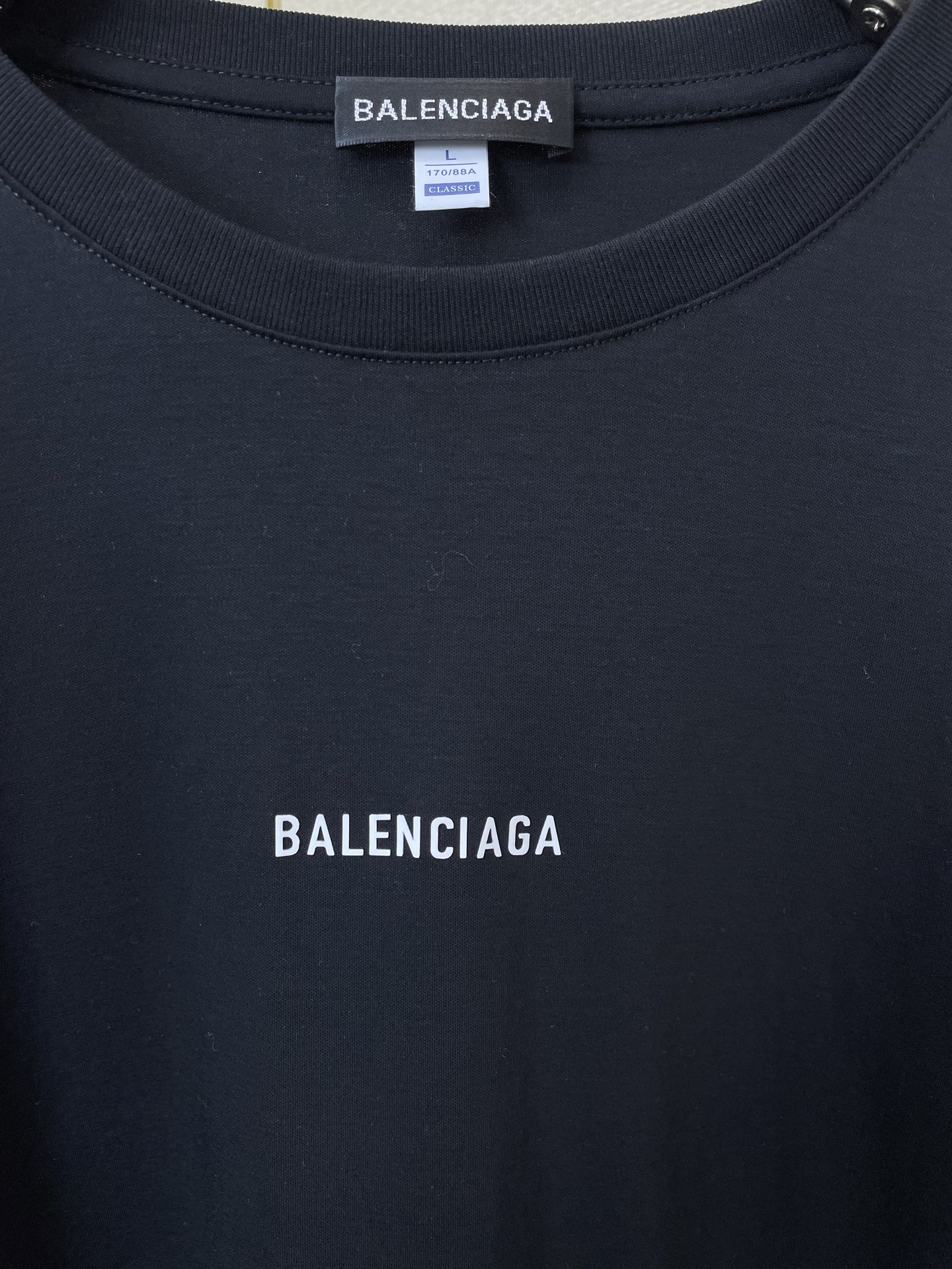 。Balenciaga巴黎世家💥砸锅卖铁都要上的新款新款原单男士休闲短袖 高端定制 高端版本 时尚百搭爆