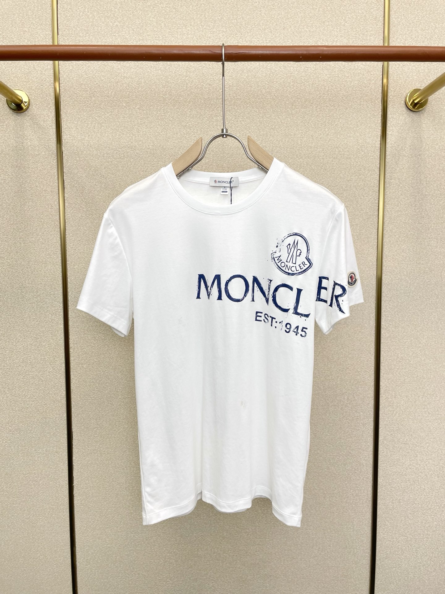 Moncler蒙口💥砸锅卖铁都要上的新款新款原单男士休闲短袖 高端定制 高端版本 时尚百搭爆款⚠️⚠️✨