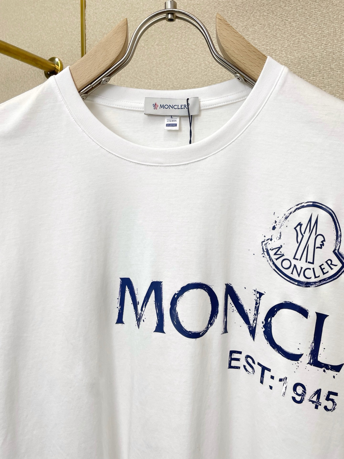 Moncler蒙口💥砸锅卖铁都要上的新款新款原单男士休闲短袖 高端定制 高端版本 时尚百搭爆款⚠️⚠️✨