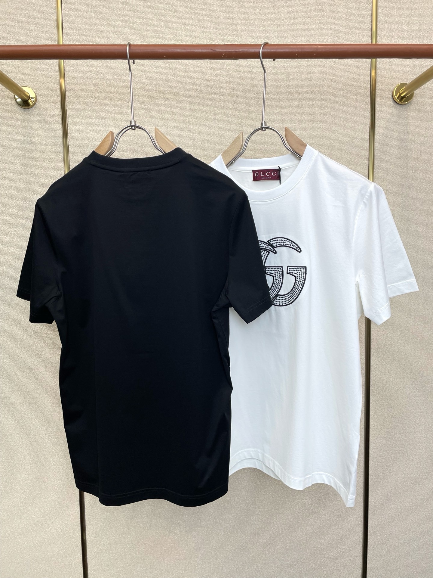 。Gucci古驰💥砸锅卖铁都要上的新款新款原单男士休闲短袖 高端定制 高端版本 时尚百搭爆款⚠️⚠️✨✨