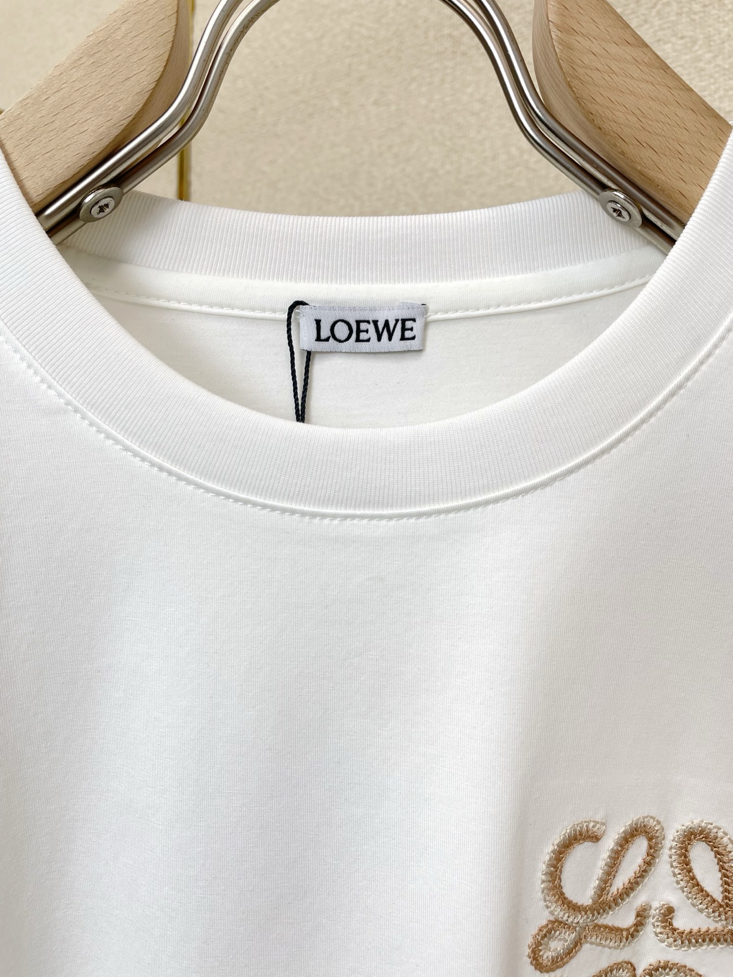 LOEWE罗意威💥砸锅卖铁都要上的新款新款原单男士休闲短袖 高端定制 高端版本 时尚百搭爆款⚠️⚠️✨✨