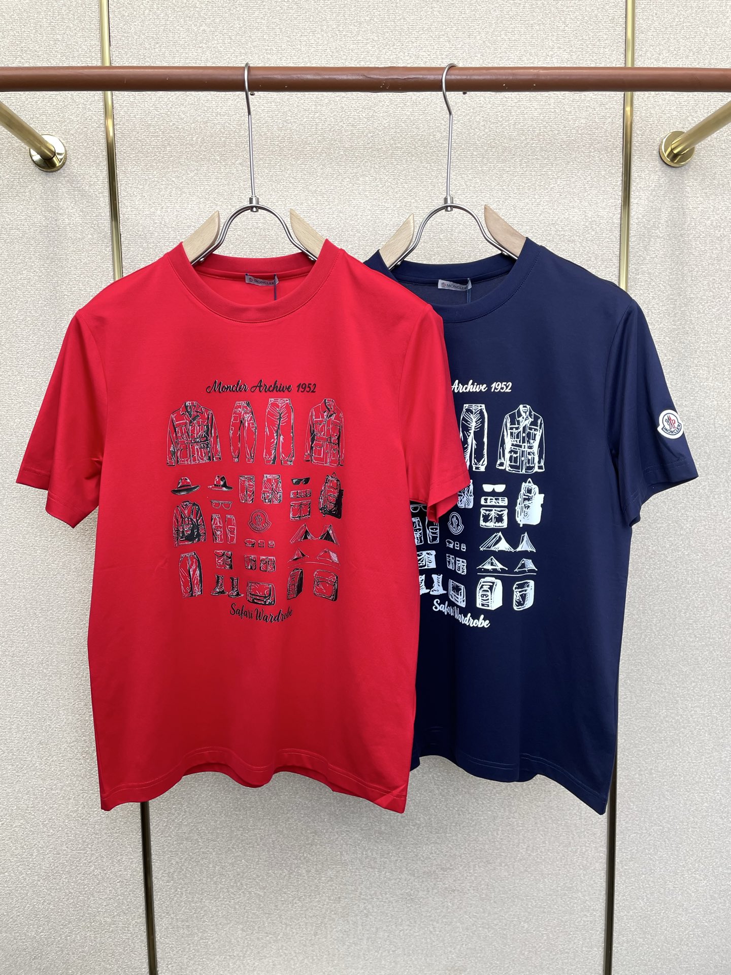 。Moncler蒙口💥砸锅卖铁都要上的新款新款原单男士休闲短袖 高端定制 高端版本 时尚百搭爆款⚠️⚠️