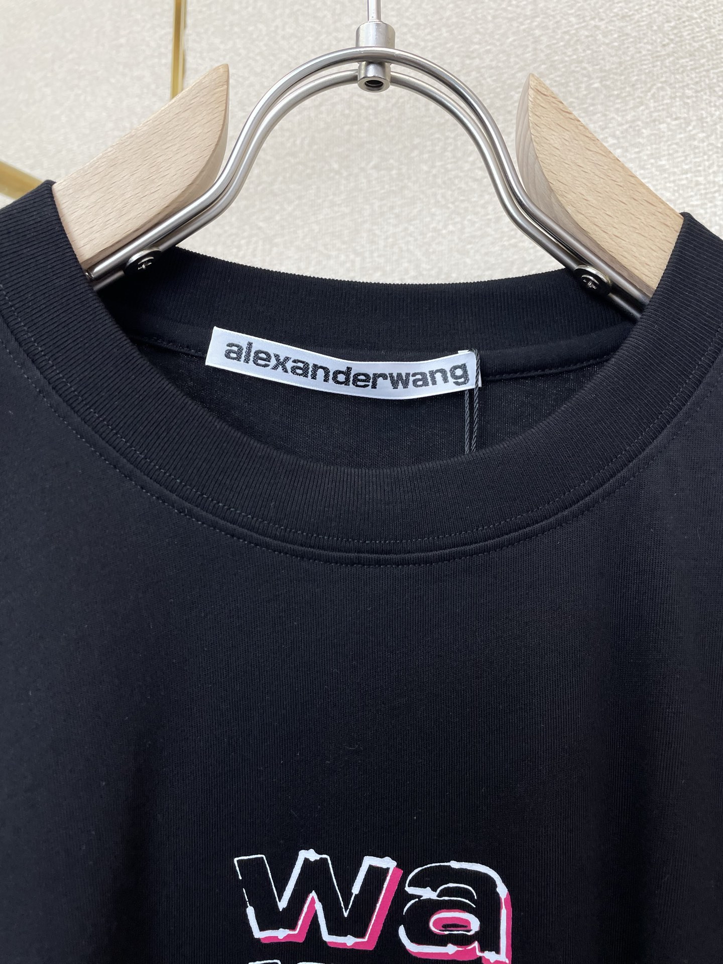 。Alexanderwang亚历山大王💥砸锅卖铁都要上的新款新款原单男士休闲短袖 高端定制 高端版本 时