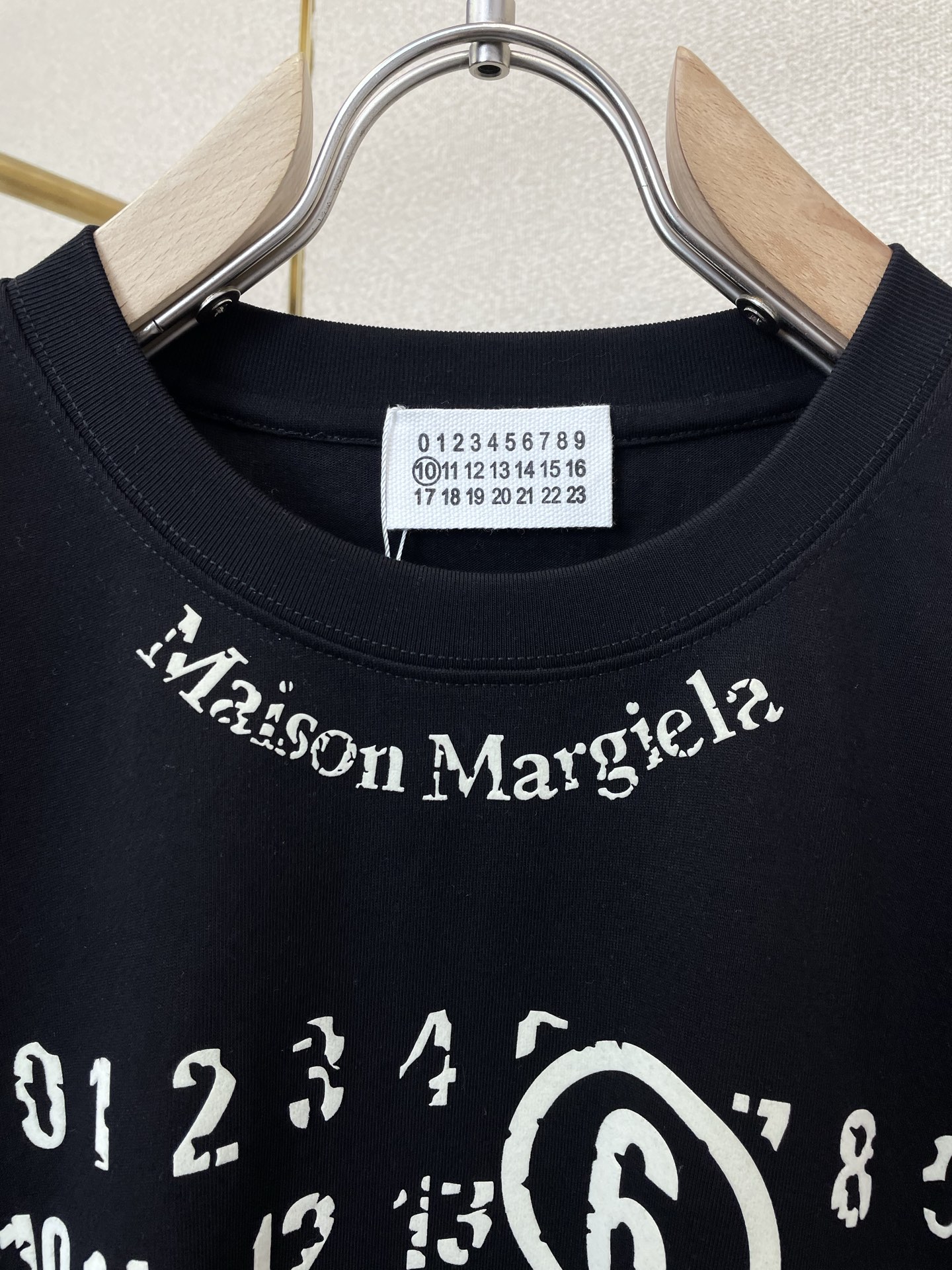 。Masion Margiela梅森马吉拉💥砸锅卖铁都要上的新款新款原单男士休闲短袖 高端定制 高端版本