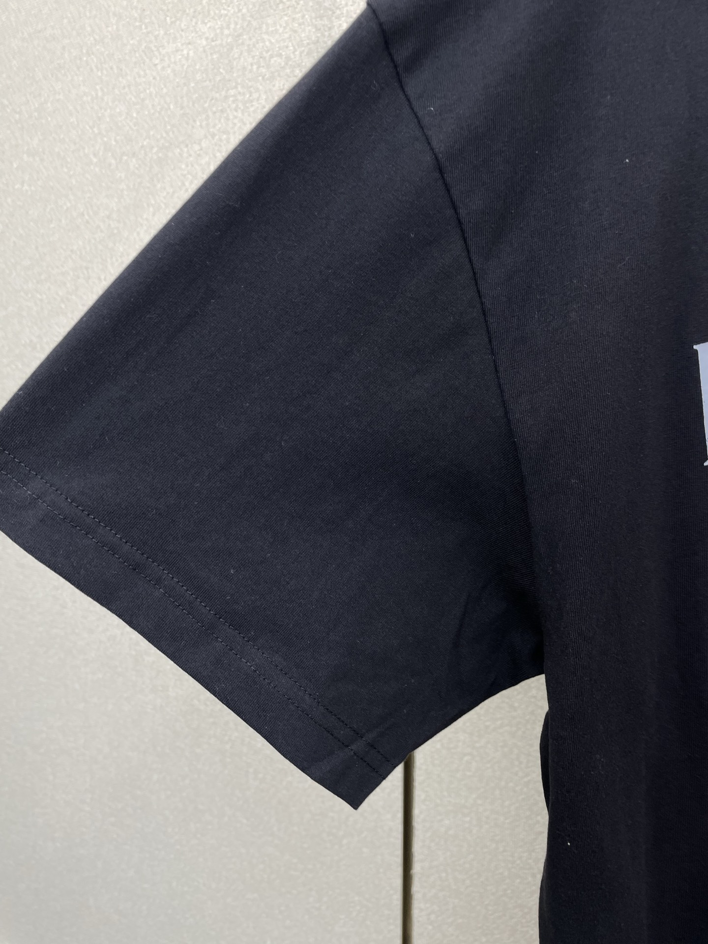 。Balenciaga巴黎世家💥砸锅卖铁都要上的新款新款原单男士休闲短袖 高端定制 高端版本 时尚百搭爆