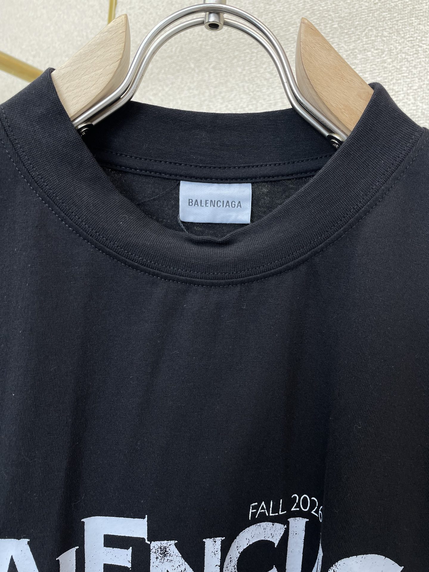 。Balenciaga巴黎世家💥砸锅卖铁都要上的新款新款原单男士休闲短袖 高端定制 高端版本 时尚百搭爆