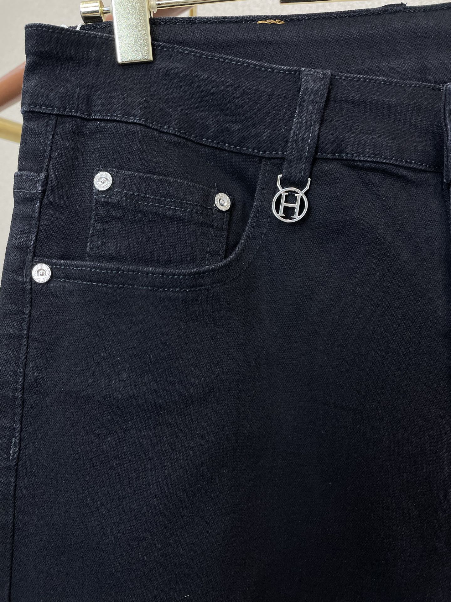 Hermès爱马仕💥砸锅卖铁都要上的新款新款休闲牛仔裤👖高端版本 专柜定制面料 透气舒适度高，细节无可挑