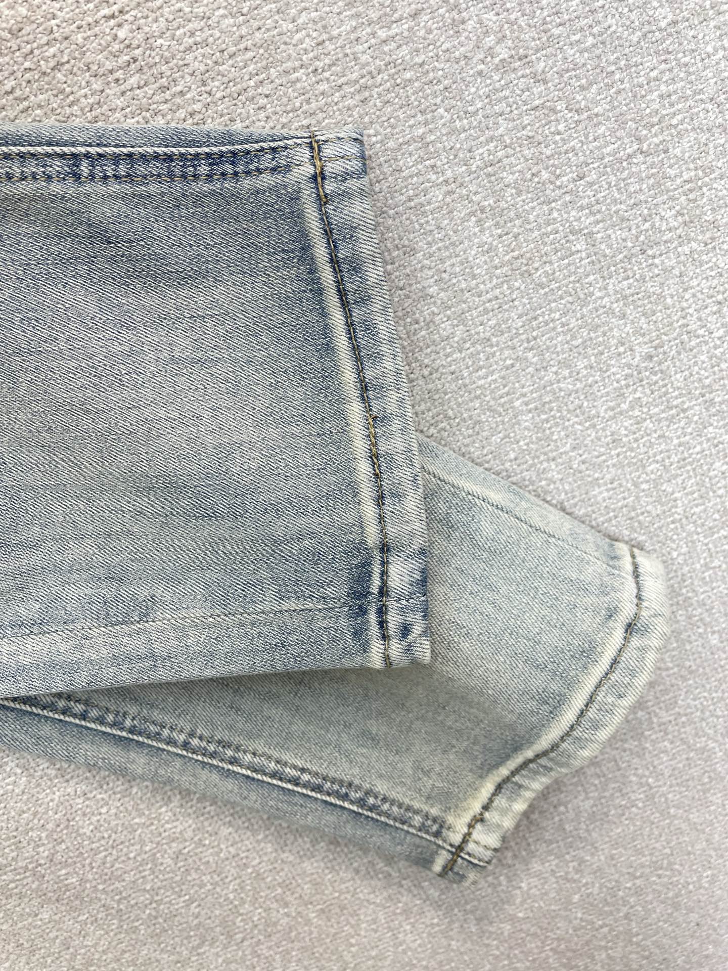 。ZEGNA杰尼亚💥砸锅卖铁都要上的新款新款休闲牛仔裤👖高端版本 专柜定制面料 透气舒适度高，细节无可挑