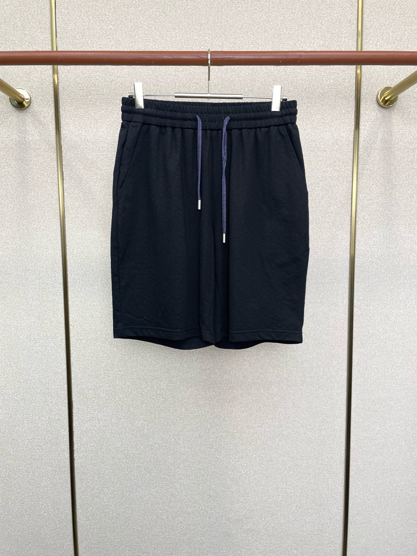。Loro Piana-Loro Piana诺悠翩雅💥砸锅卖铁都要上的新款新款原单男士休闲短裤🩳高端定制