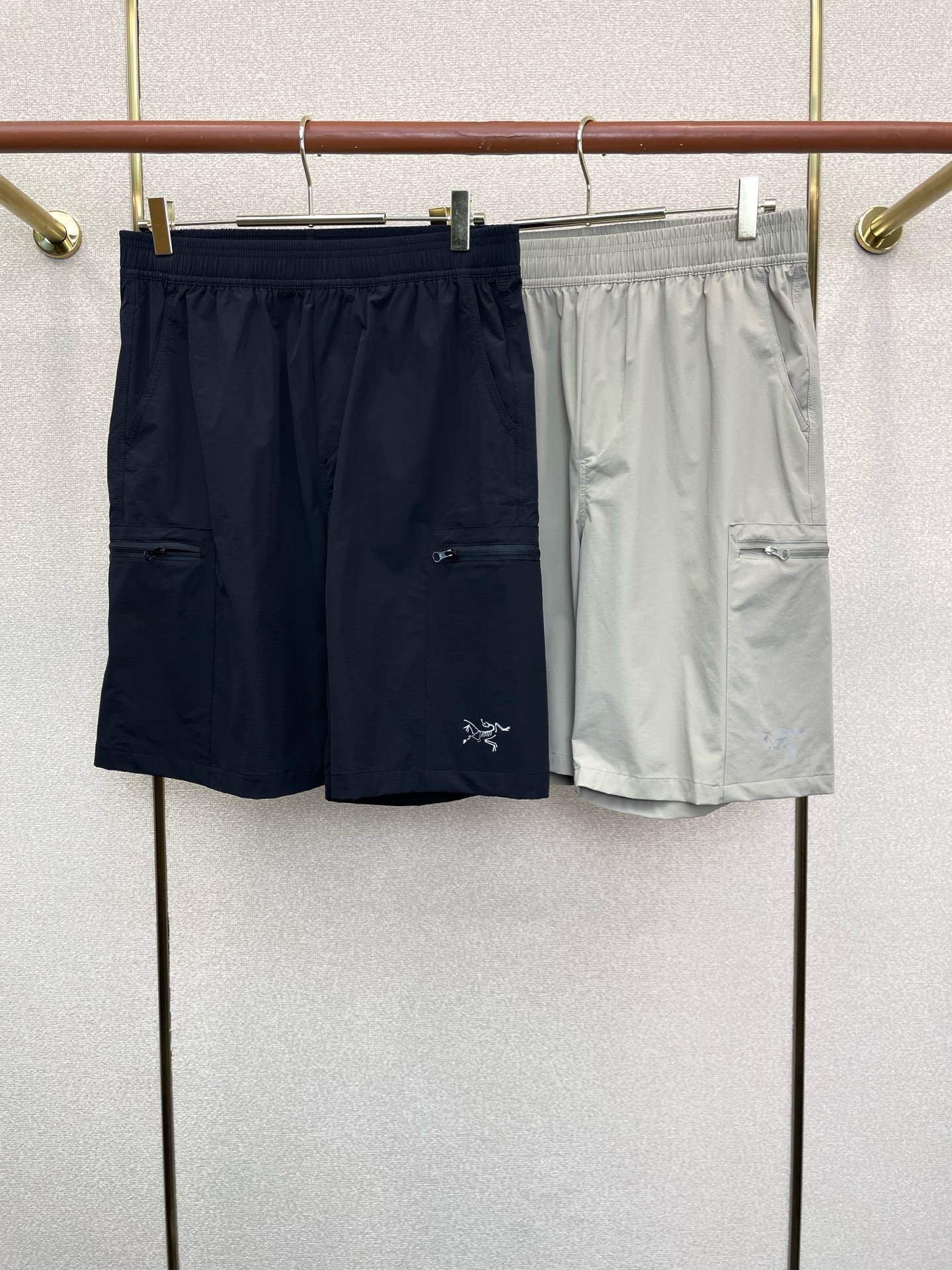 。Arc’teryx始祖鸟💥砸锅卖铁都要上的新款新款原单男士休闲短裤🩳高端定制 高端版本 时尚百搭爆款⚠