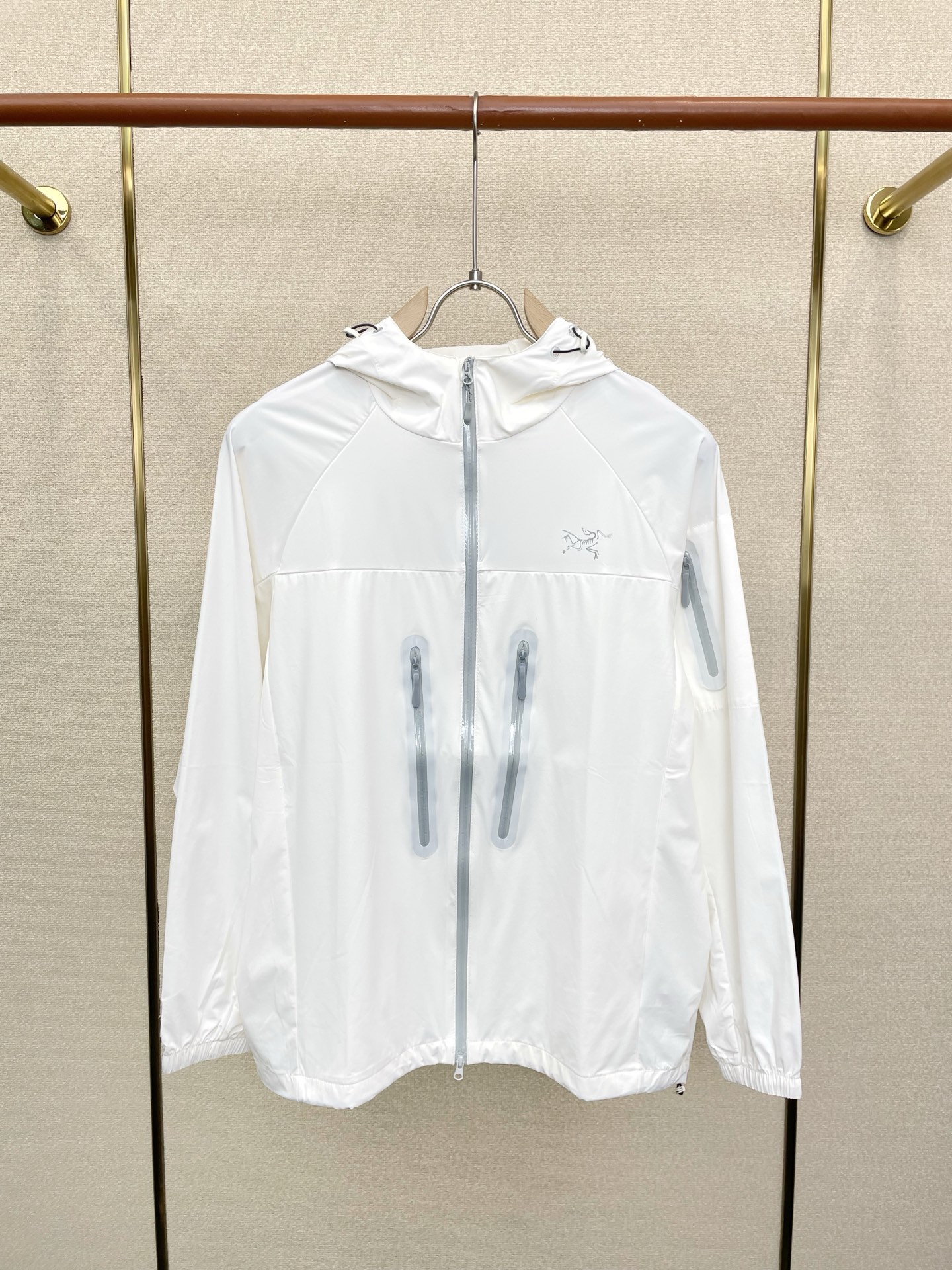 Arc’teryx始祖鸟💥砸锅卖铁都要上的新款新款原单男士休闲春夏薄外套 防晒衣。透气舒适 高端定制 高