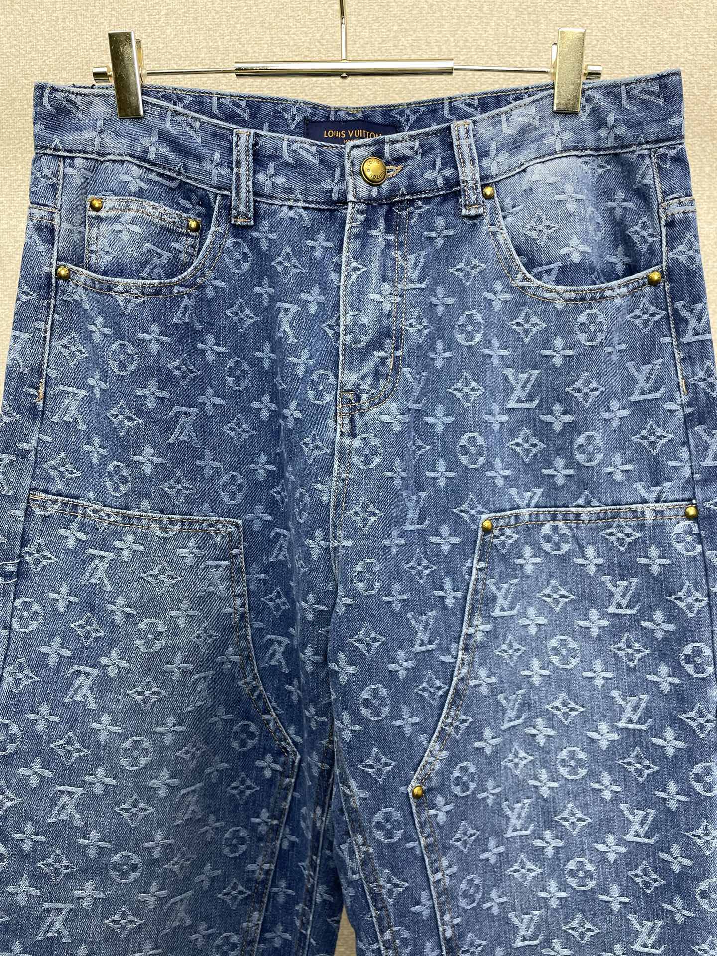 。Louis Vuitton路易威登💥砸锅卖铁都要上的新款新款休闲牛仔裤👖高端版本 专柜定制面料 透气舒