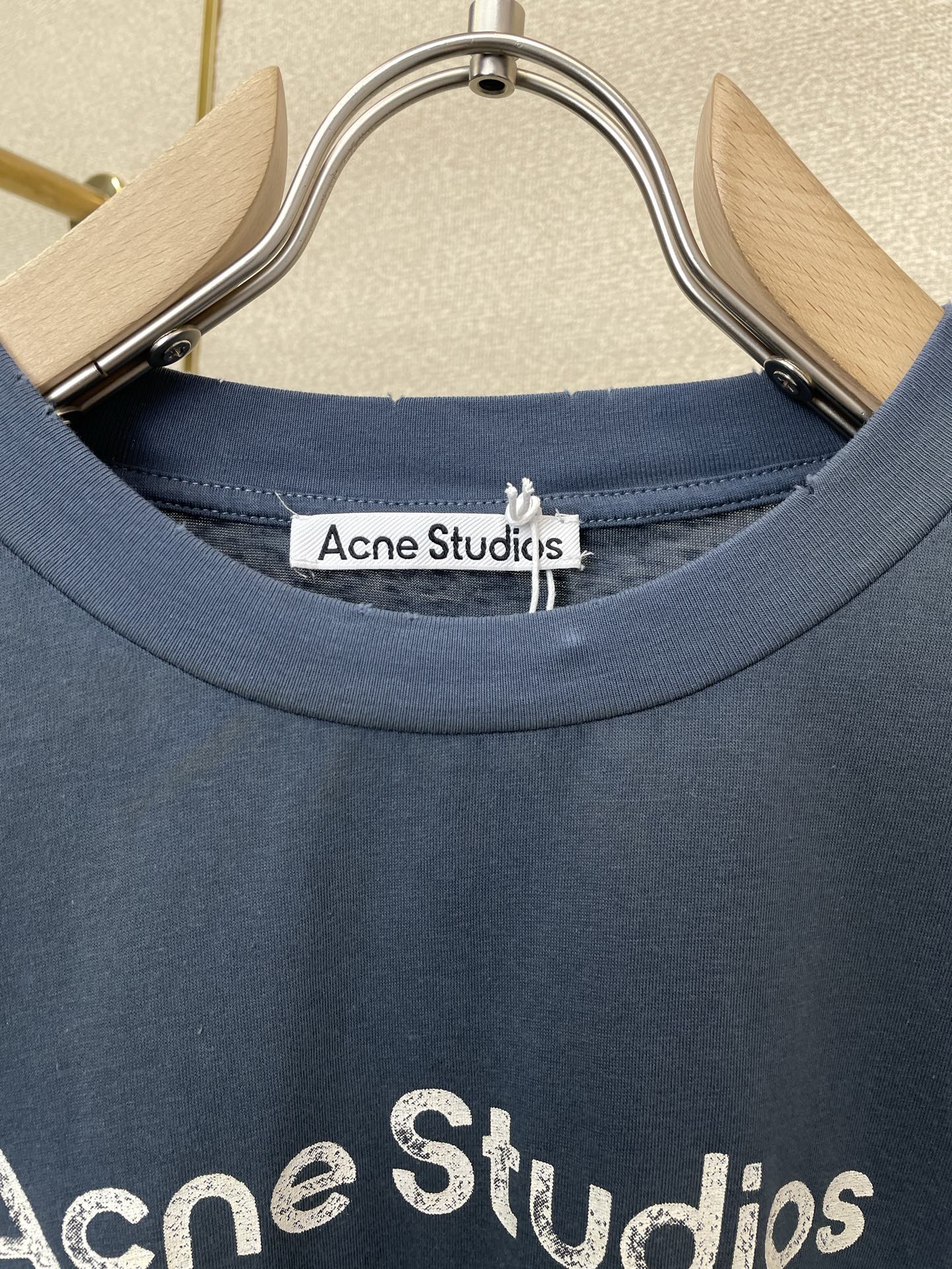 Acne Studios👚砸锅卖铁都要上的新款👚新款女装休闲长袖 高端版本！独特设计 专柜定制面料 透气