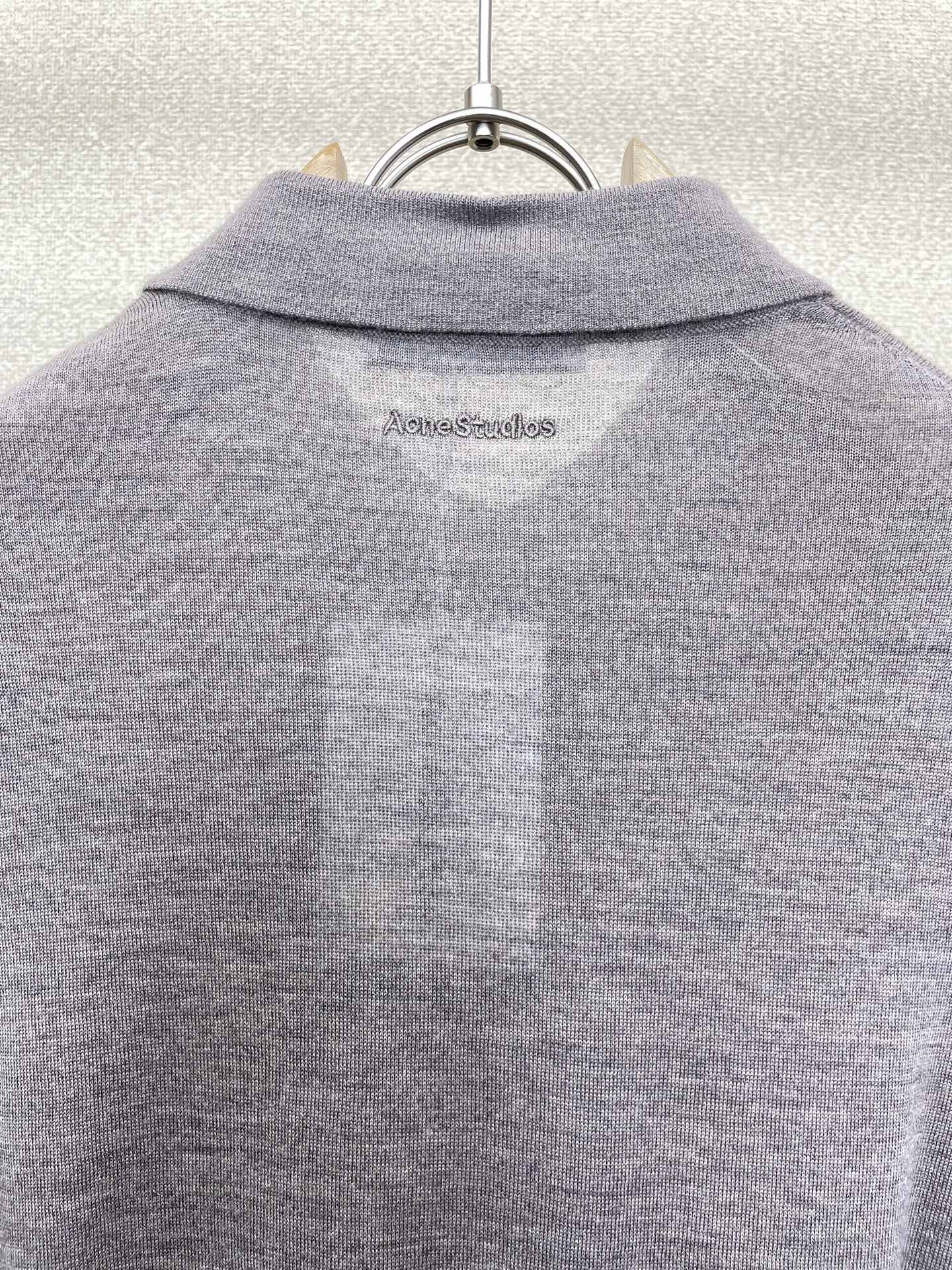 Acne Studios👚砸锅卖铁都要上的新款👚新款女装休闲针织短袖 高端版本！独特设计 专柜定制面料 