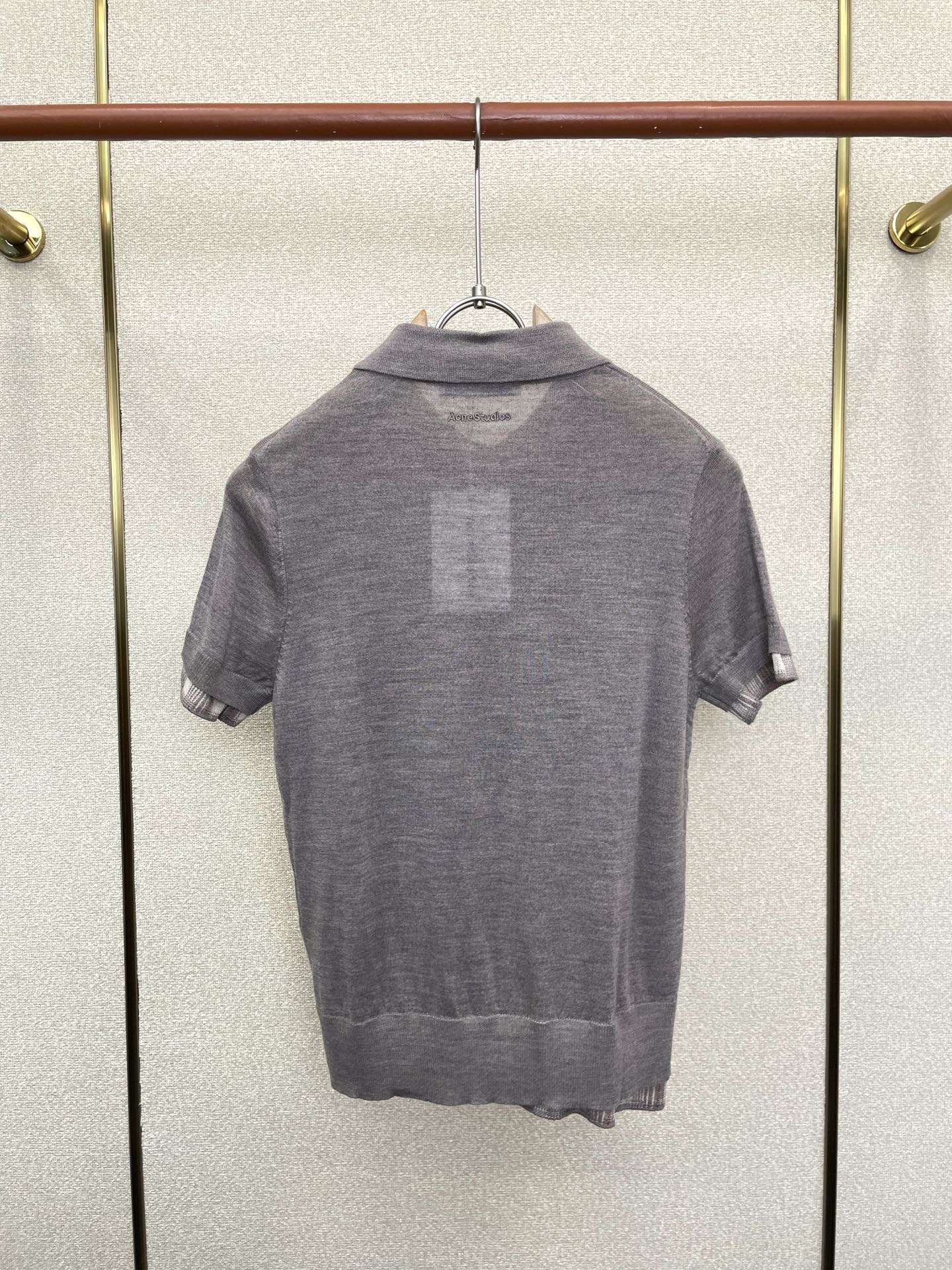 Acne Studios👚砸锅卖铁都要上的新款👚新款女装休闲针织短袖 高端版本！独特设计 专柜定制面料 