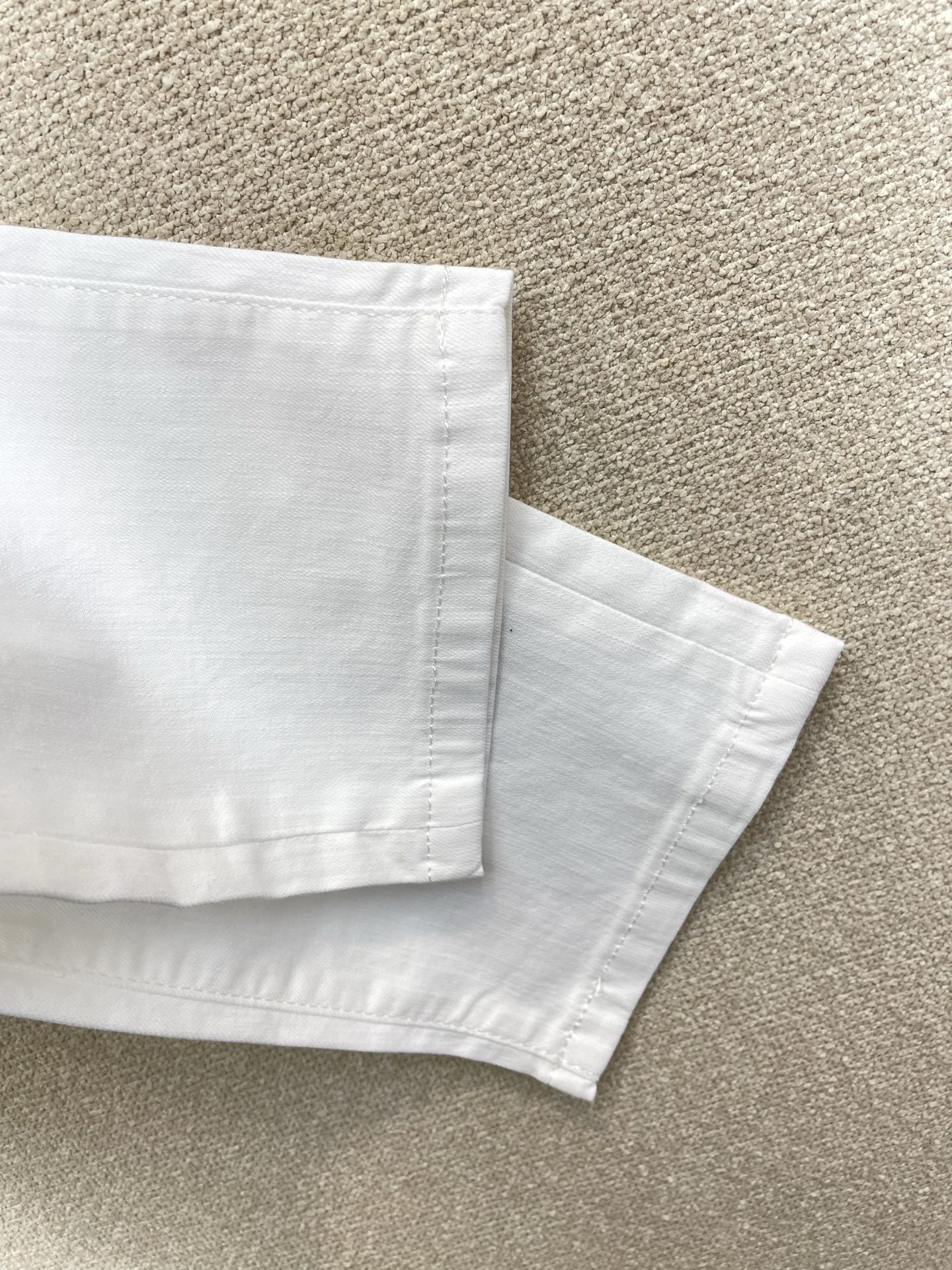 Burberry巴宝莉💥砸锅卖铁都要上的新款新款牛仔裤👖高端版本 专柜定制面料 透气舒适度高，细节无可挑