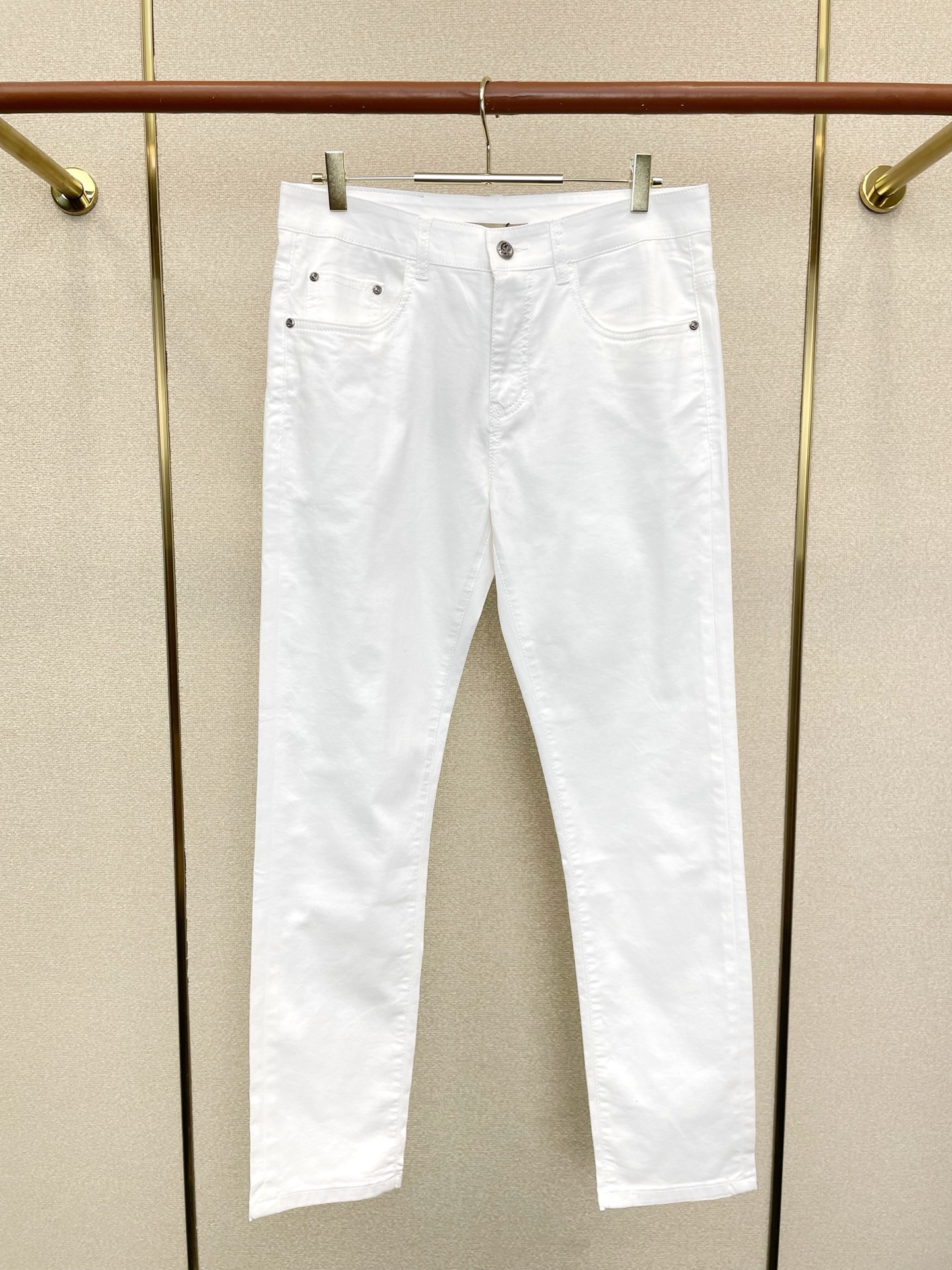 Burberry巴宝莉💥砸锅卖铁都要上的新款新款牛仔裤👖高端版本 专柜定制面料 透气舒适度高，细节无可挑