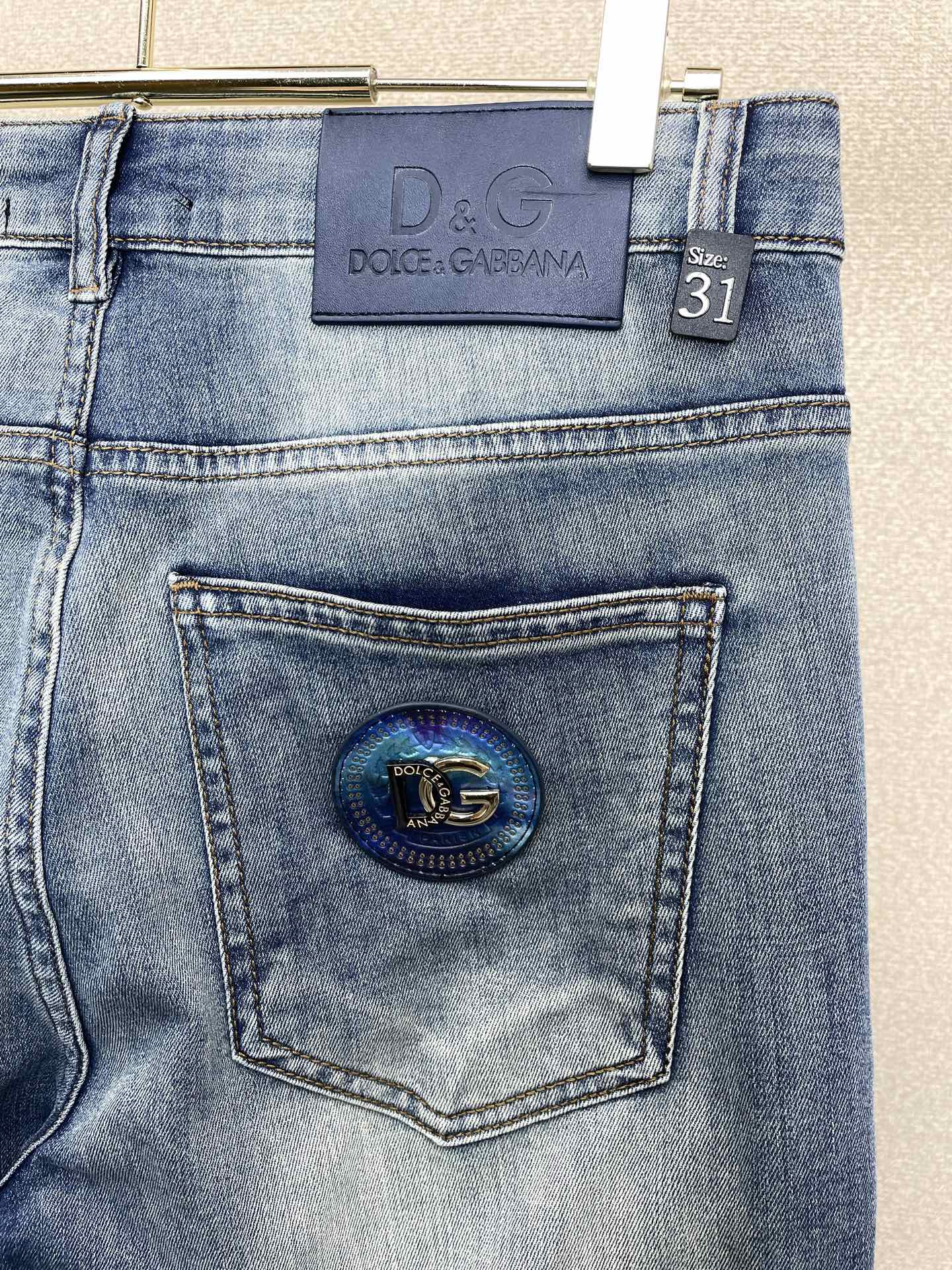 Dolce&Gabbana杜嘉班纳💥砸锅卖铁都要上的新款新款牛仔裤👖高端版本 专柜定制面料 透气舒适度高