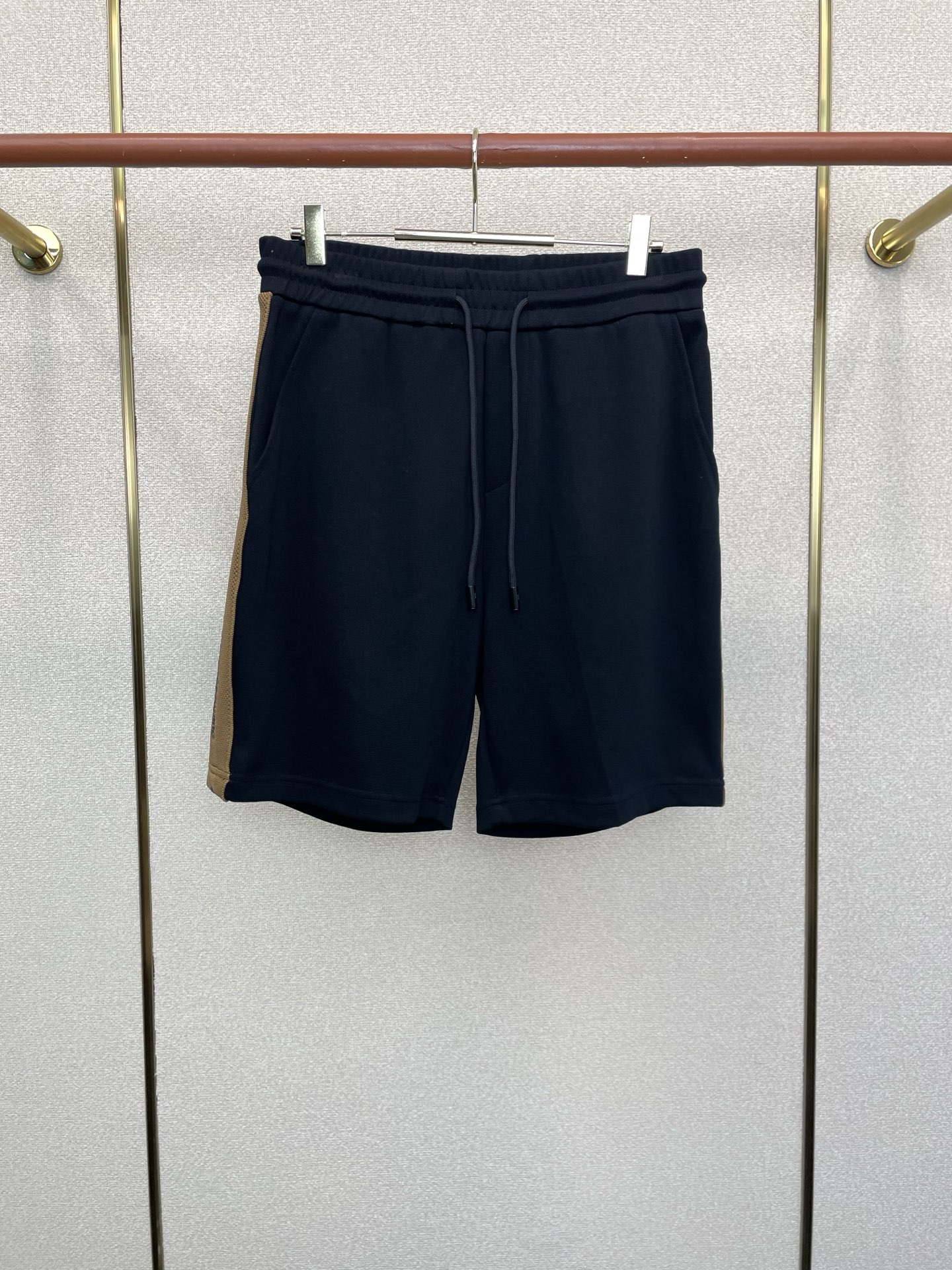 Alexanderwang亚历山大王💥砸锅卖铁都要上的新款新款休闲短裤 高端版本！专柜定制面料 透气舒适