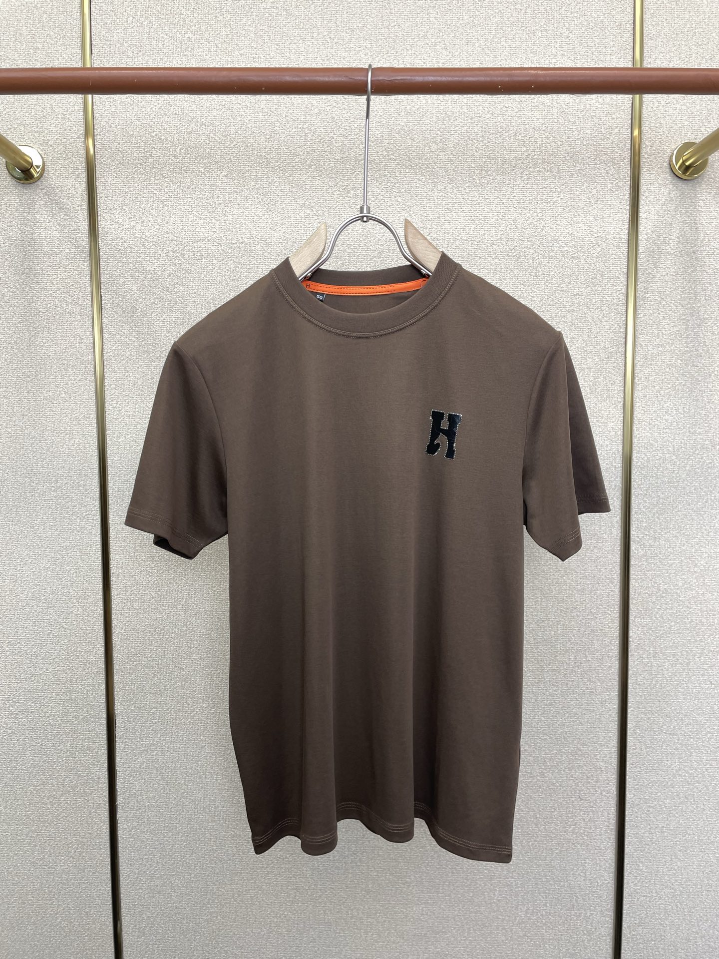 Hermès爱马仕💥砸锅卖铁都要上的新款新款原单男士休闲短袖 高端定制 高端版本 时尚百搭爆款⚠️⚠️✨