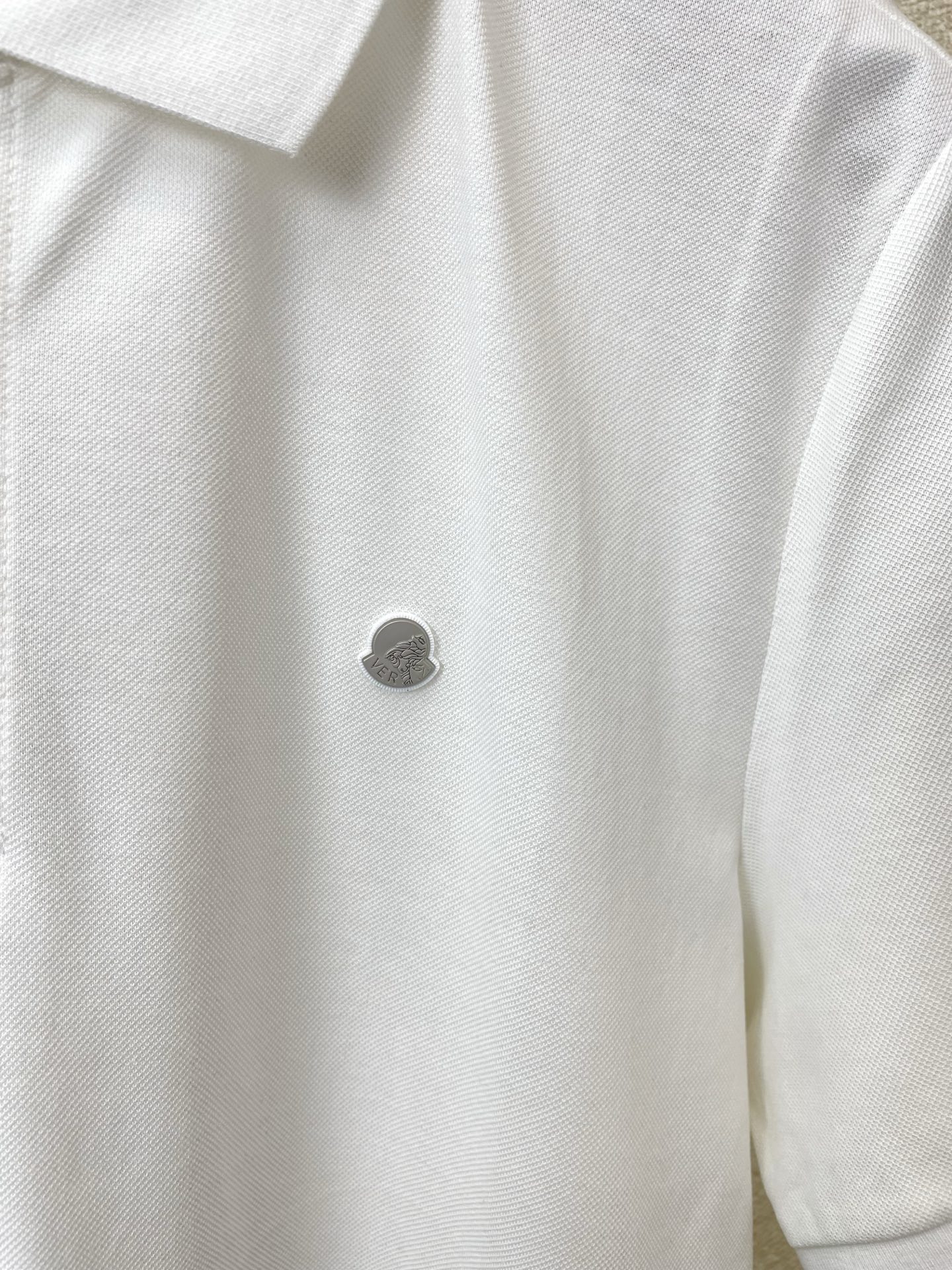 Versace范思哲💥砸锅卖铁都要上的新款新款原单男士休闲短袖 高端定制 高端版本 时尚百搭爆款⚠️⚠️