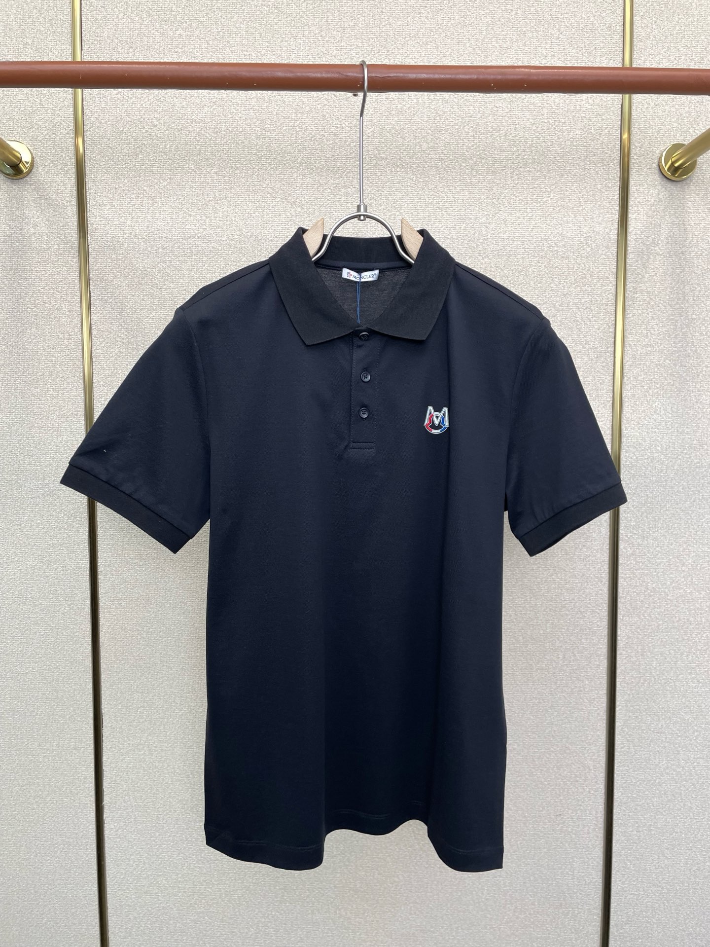 。Moncler蒙口💥砸锅卖铁都要上的新款新款原单男士休闲短袖 高端定制 高端版本 时尚百搭爆款⚠️⚠️