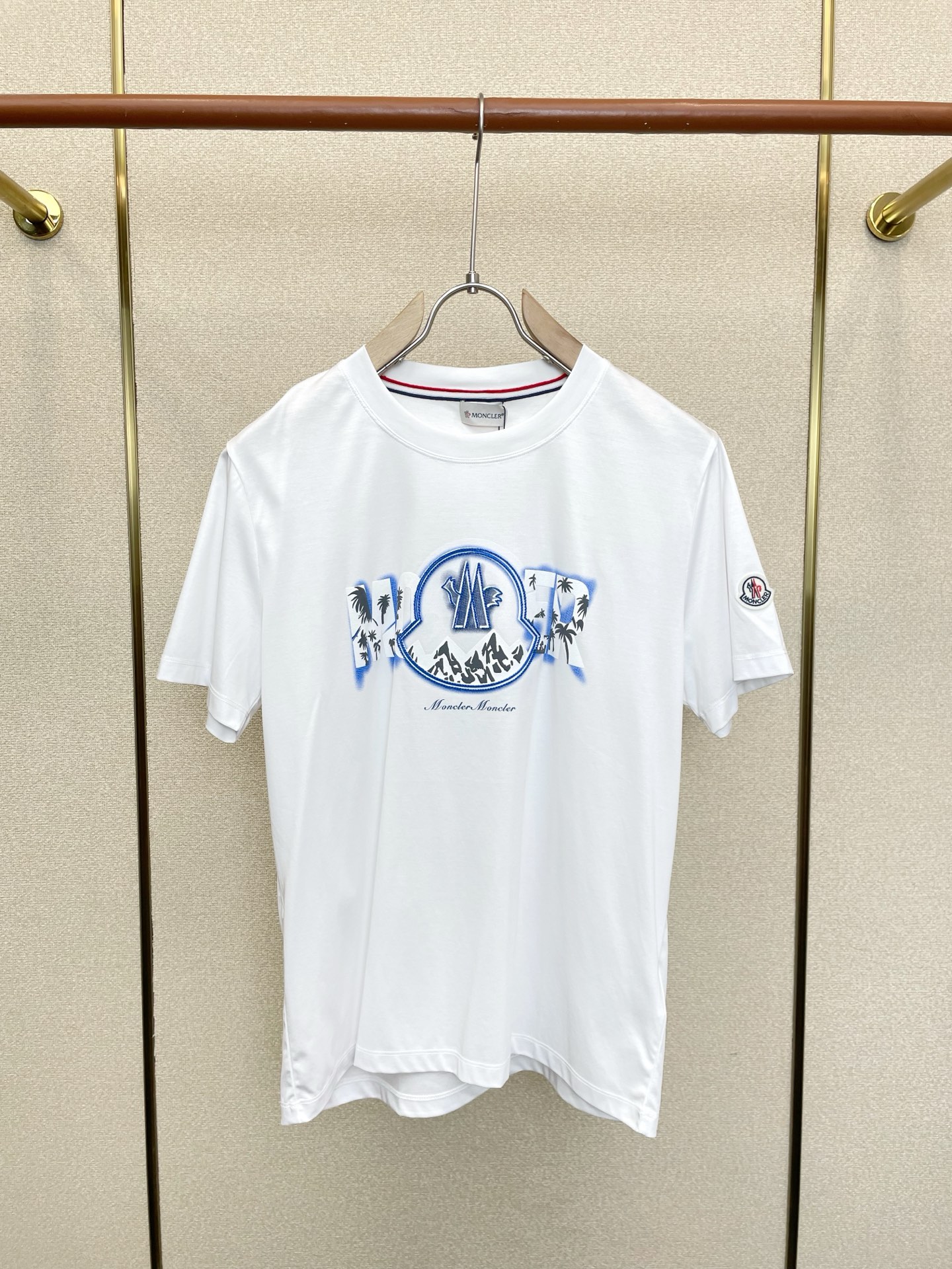 Moncler蒙口💥砸锅卖铁都要上的新款新款原单男士休闲短袖 高端定制 高端版本 时尚百搭爆款⚠️⚠️✨