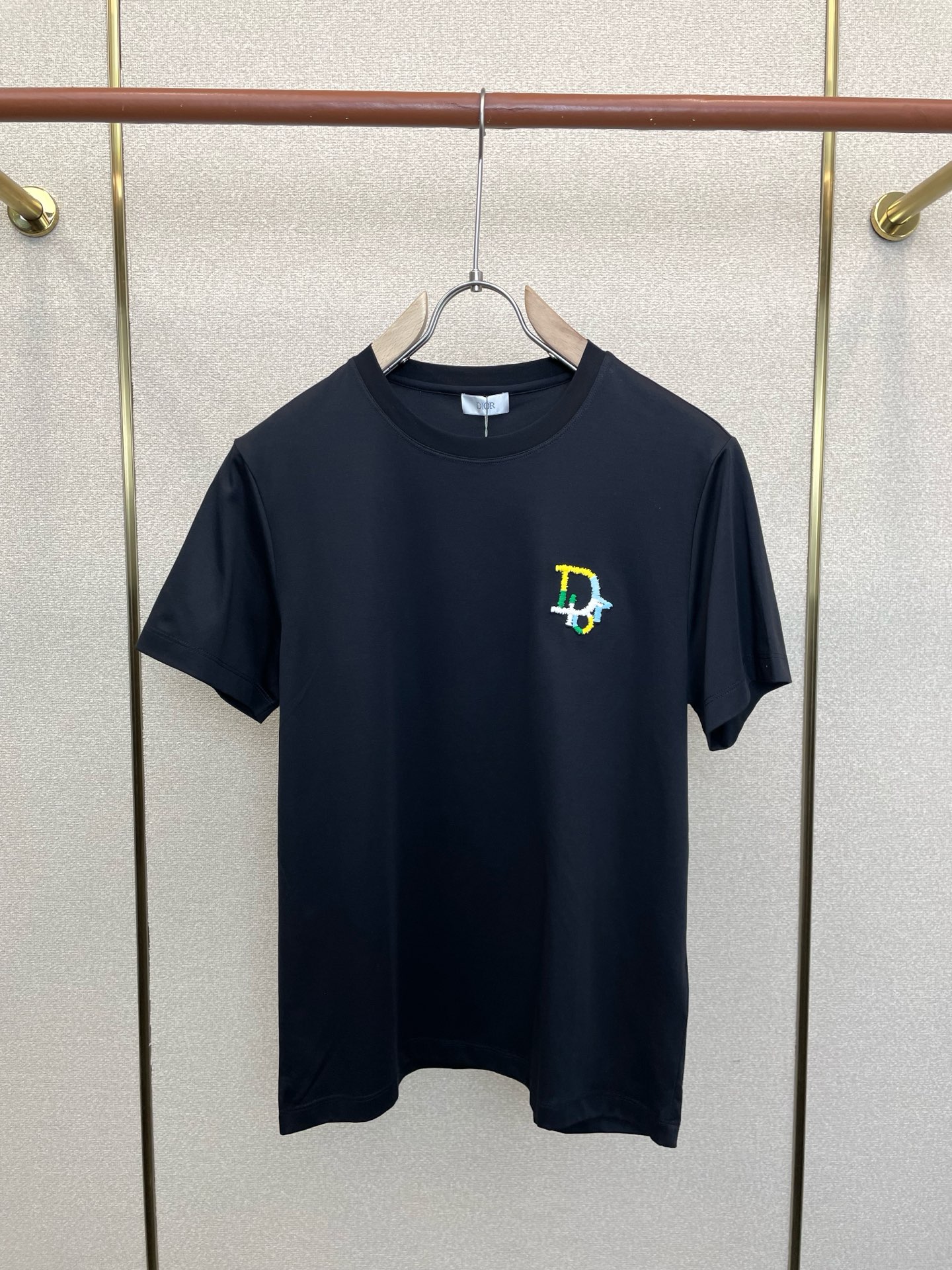 。Dior迪奥💥砸锅卖铁都要上的新款新款原单男士休闲短袖 高端定制 高端版本 时尚百搭爆款⚠️⚠️✨✨进