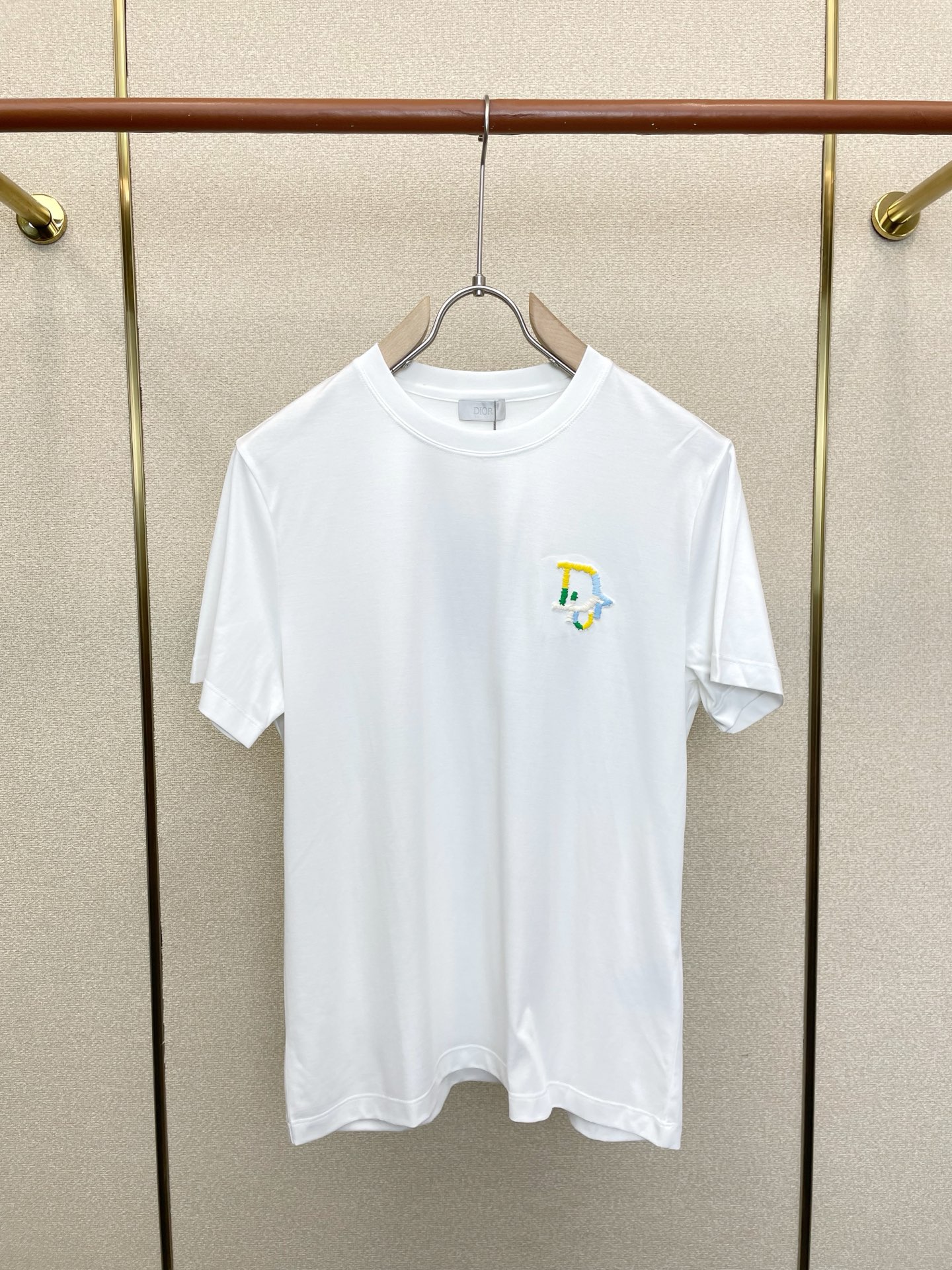 。Dior迪奥💥砸锅卖铁都要上的新款新款原单男士休闲短袖 高端定制 高端版本 时尚百搭爆款⚠️⚠️✨✨进