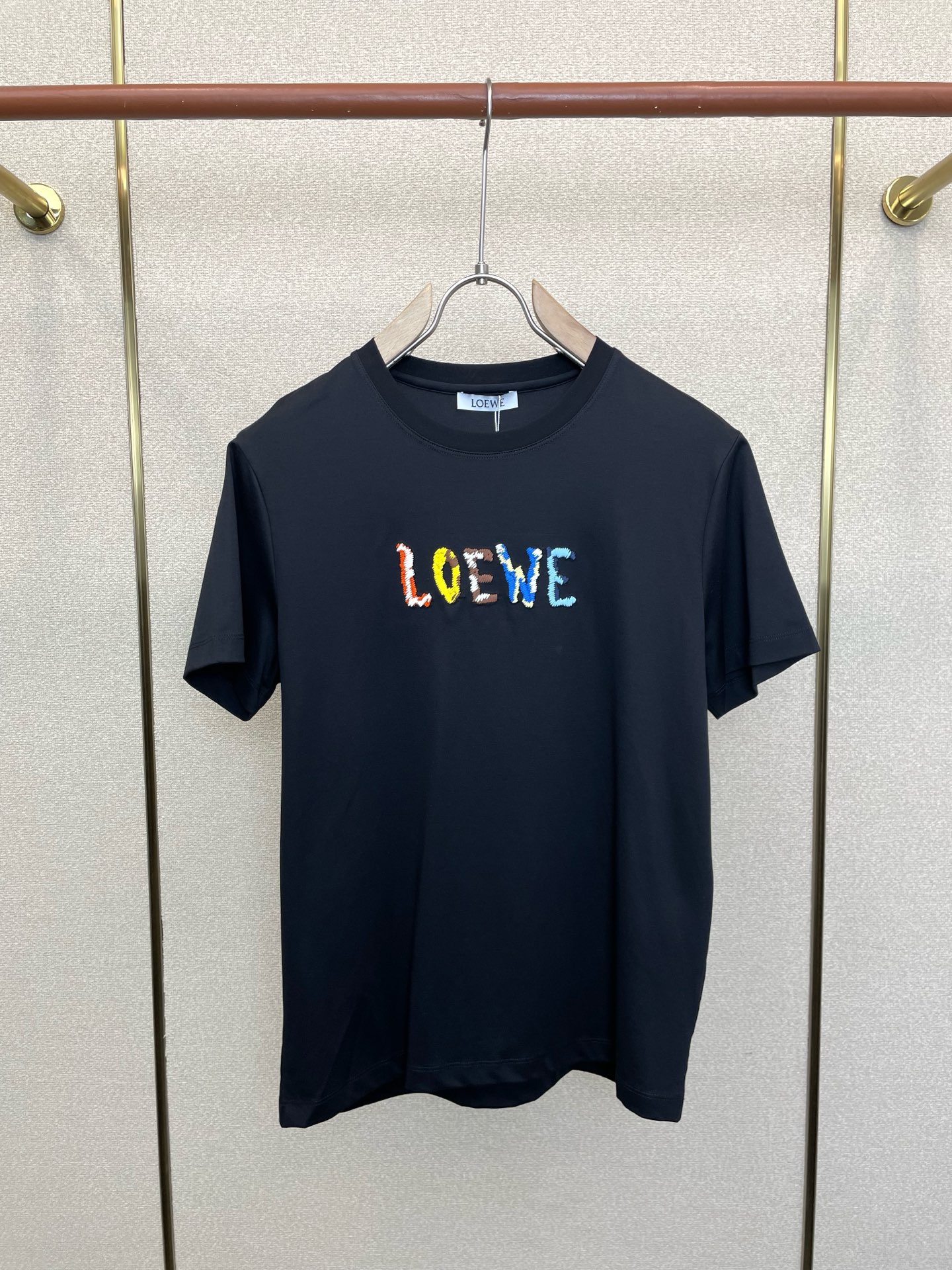 。LOEWE罗意威💥砸锅卖铁都要上的新款新款原单男士休闲短袖 高端定制 高端版本 时尚百搭爆款⚠️⚠️✨