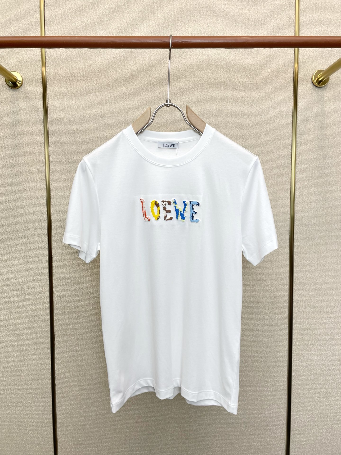。LOEWE罗意威💥砸锅卖铁都要上的新款新款原单男士休闲短袖 高端定制 高端版本 时尚百搭爆款⚠️⚠️✨