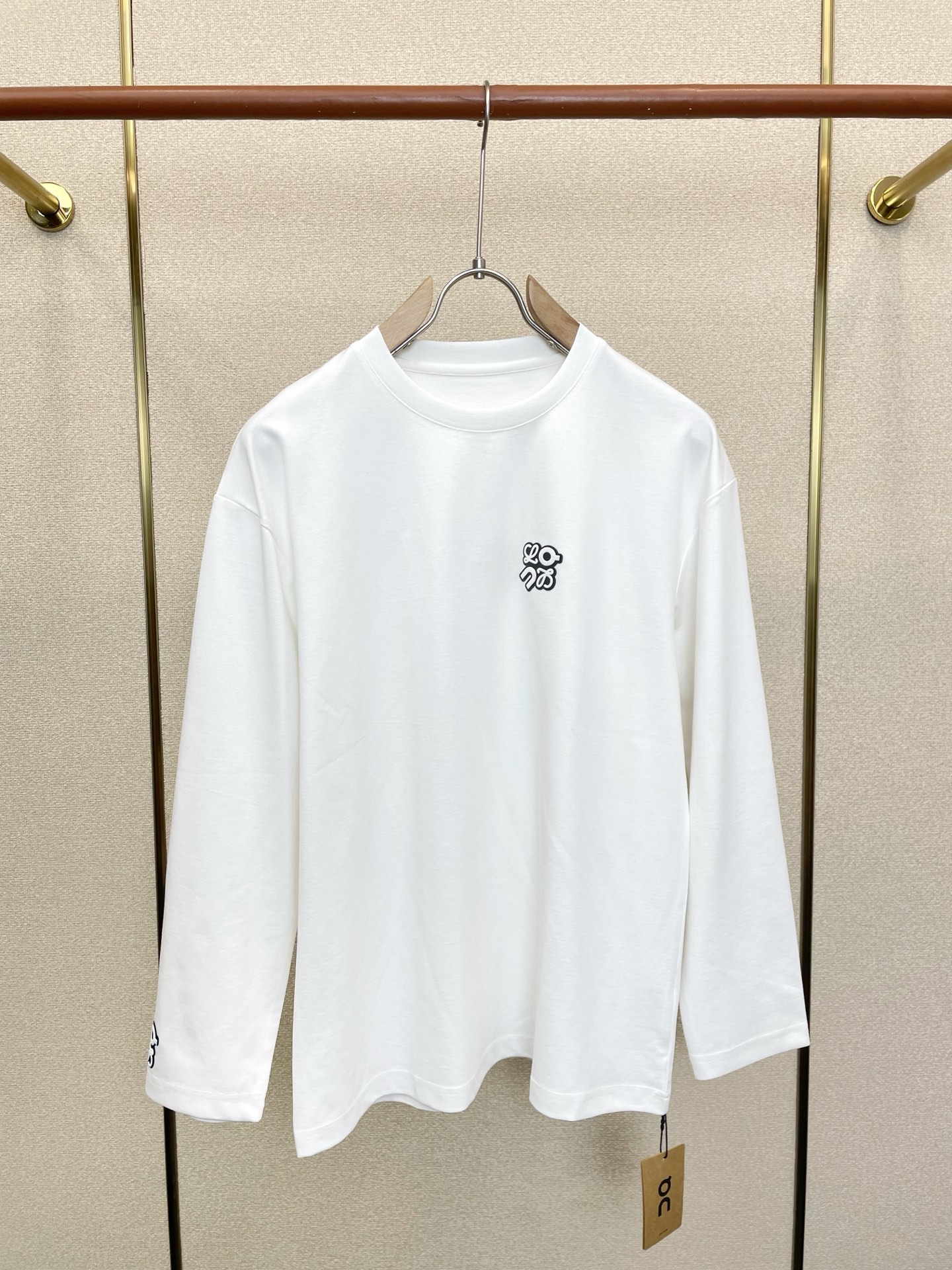 LOEWE罗意威💥砸锅卖铁都要上的新款新款原单男士休闲长袖 高端定制 高端版本 时尚百搭爆款⚠️⚠️✨✨