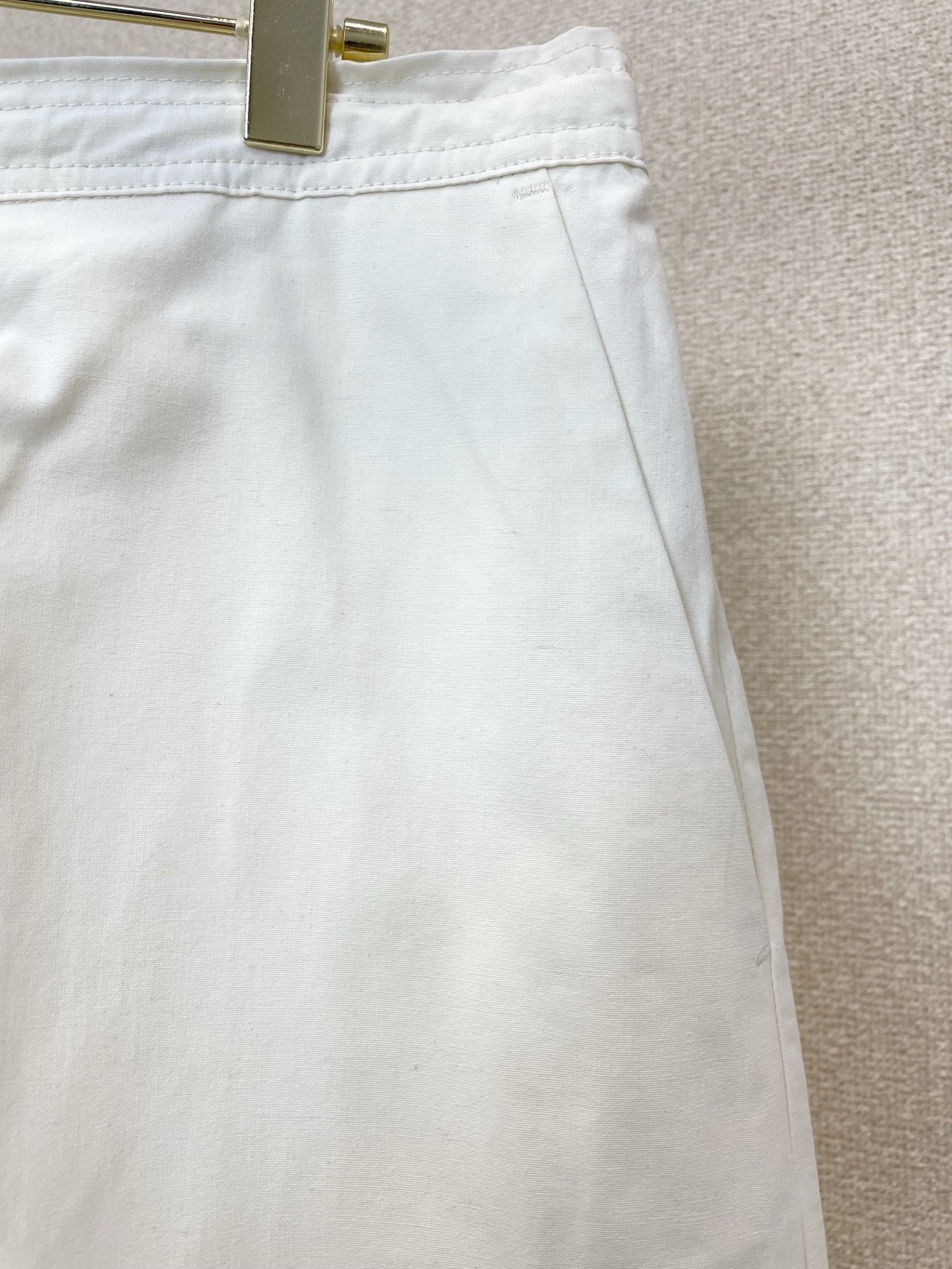 LOEWE罗意威💥砸锅卖铁都要上的新款新款原单男士休闲短裤🩳莱塞尔休闲短裤🩳高端定制 高端版本 时尚百搭