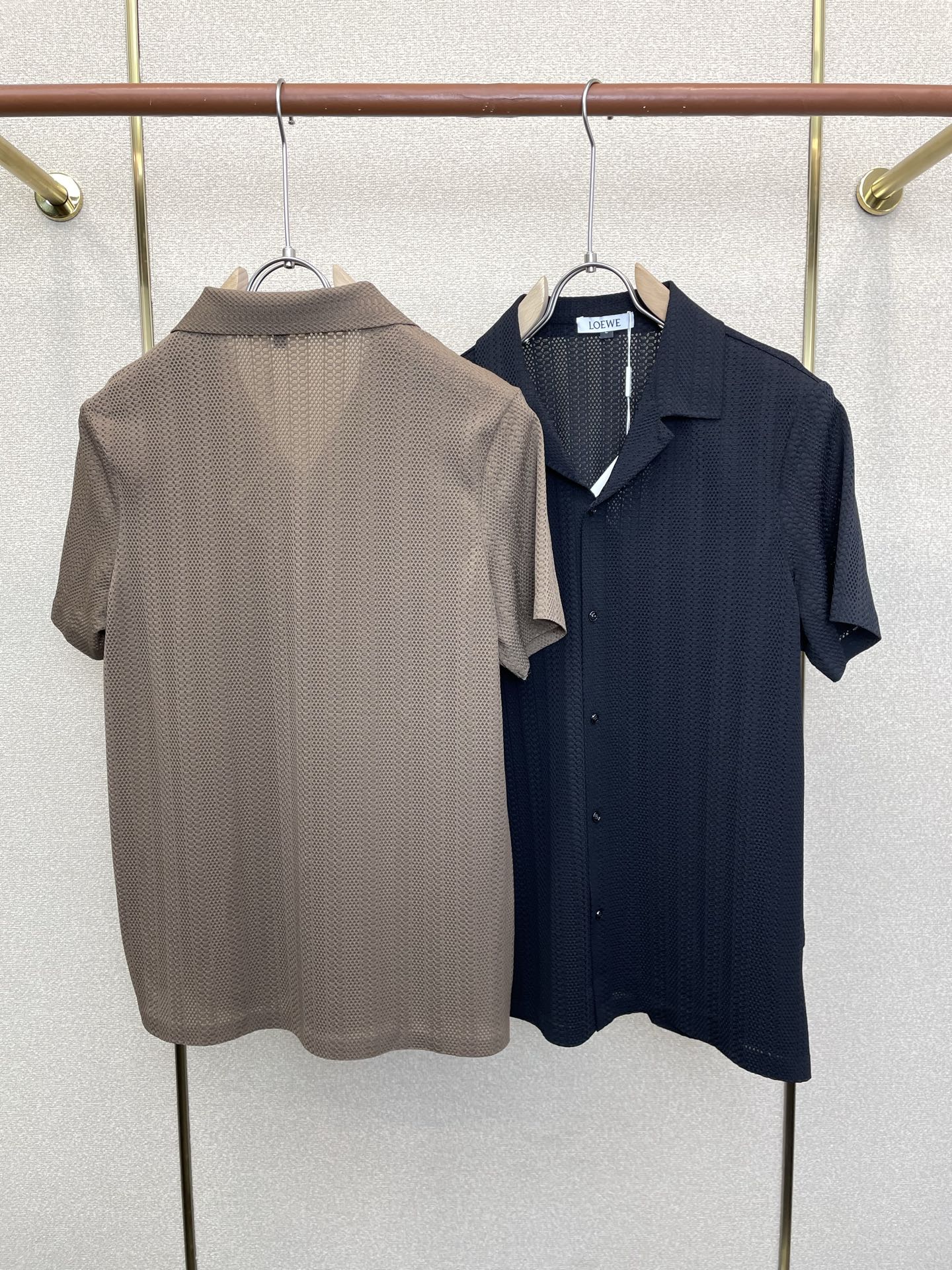 LOEWE罗意威💥砸锅卖铁都要上的新款新款原单男士休闲短袖 高端定制 高端版本 时尚百搭爆款⚠️⚠️✨✨